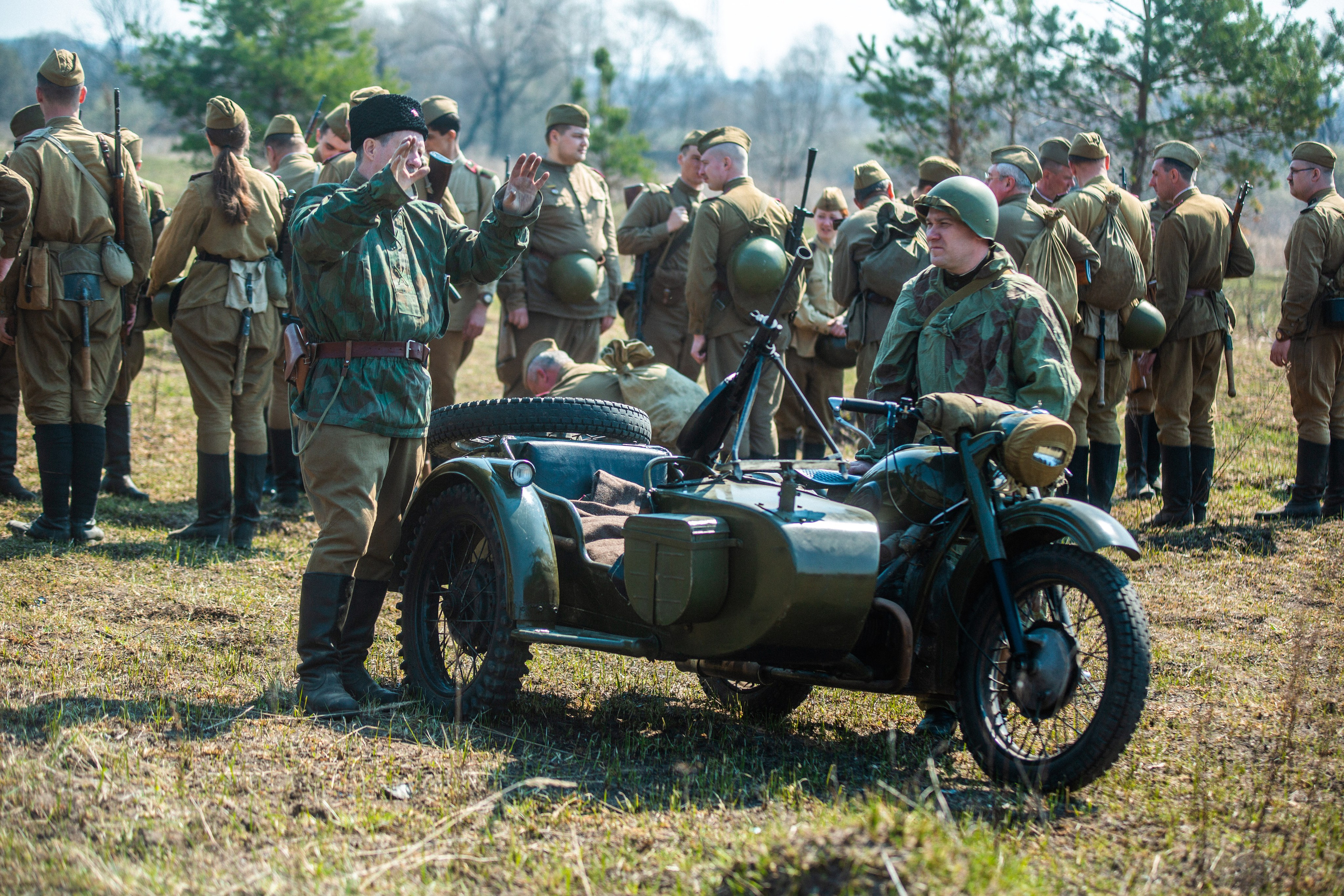 РЕКОНСТРУКЦИЯ БОЯ — ВОВ — БИТВА ЗА ГОРОД. Профессиональный фотограф в Мценске и Орловской области