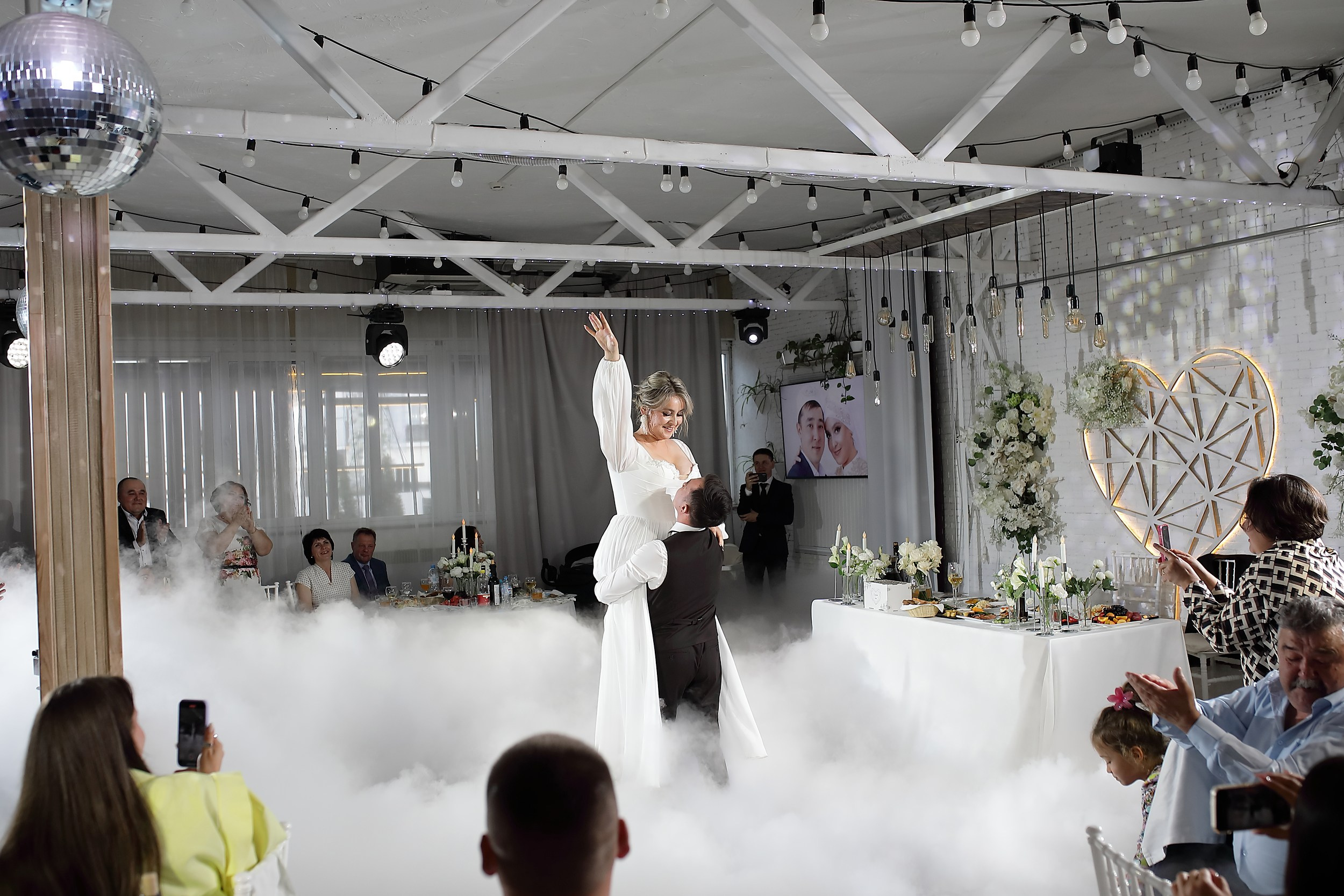 свадебный танец фотограф Полянская Анастасия Екатеринбург