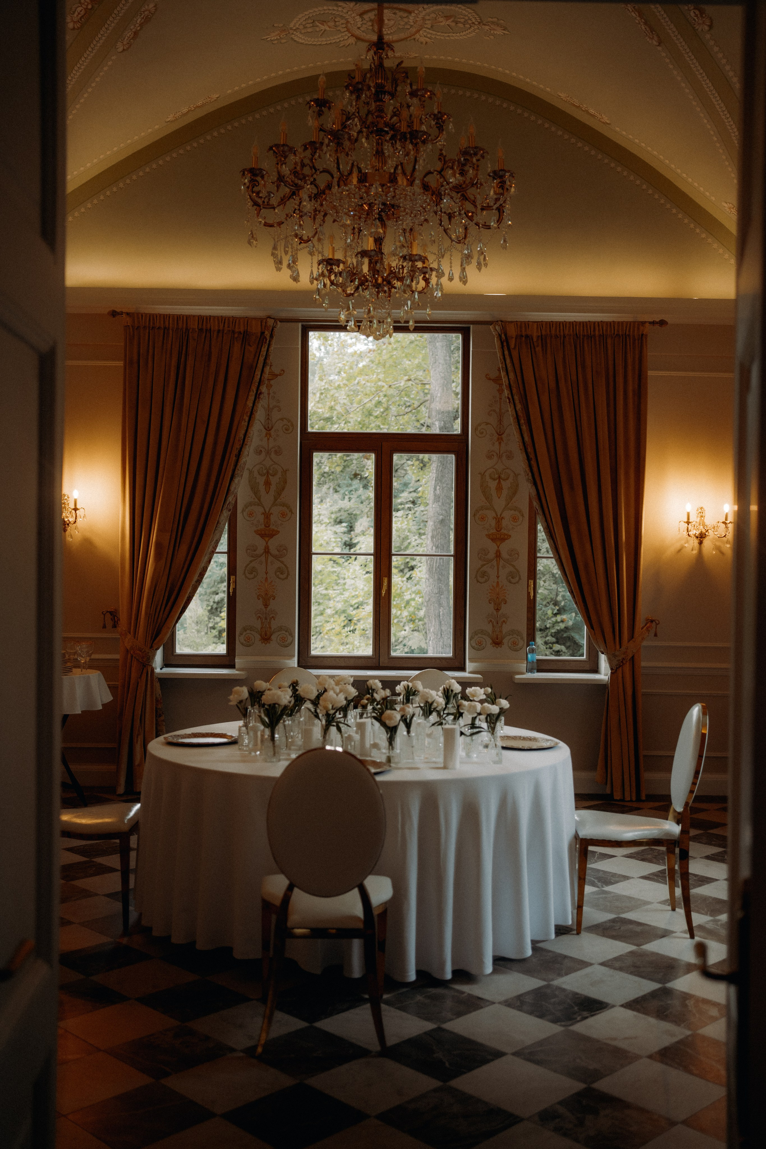 Villa wedding 25. Mayskaya photography