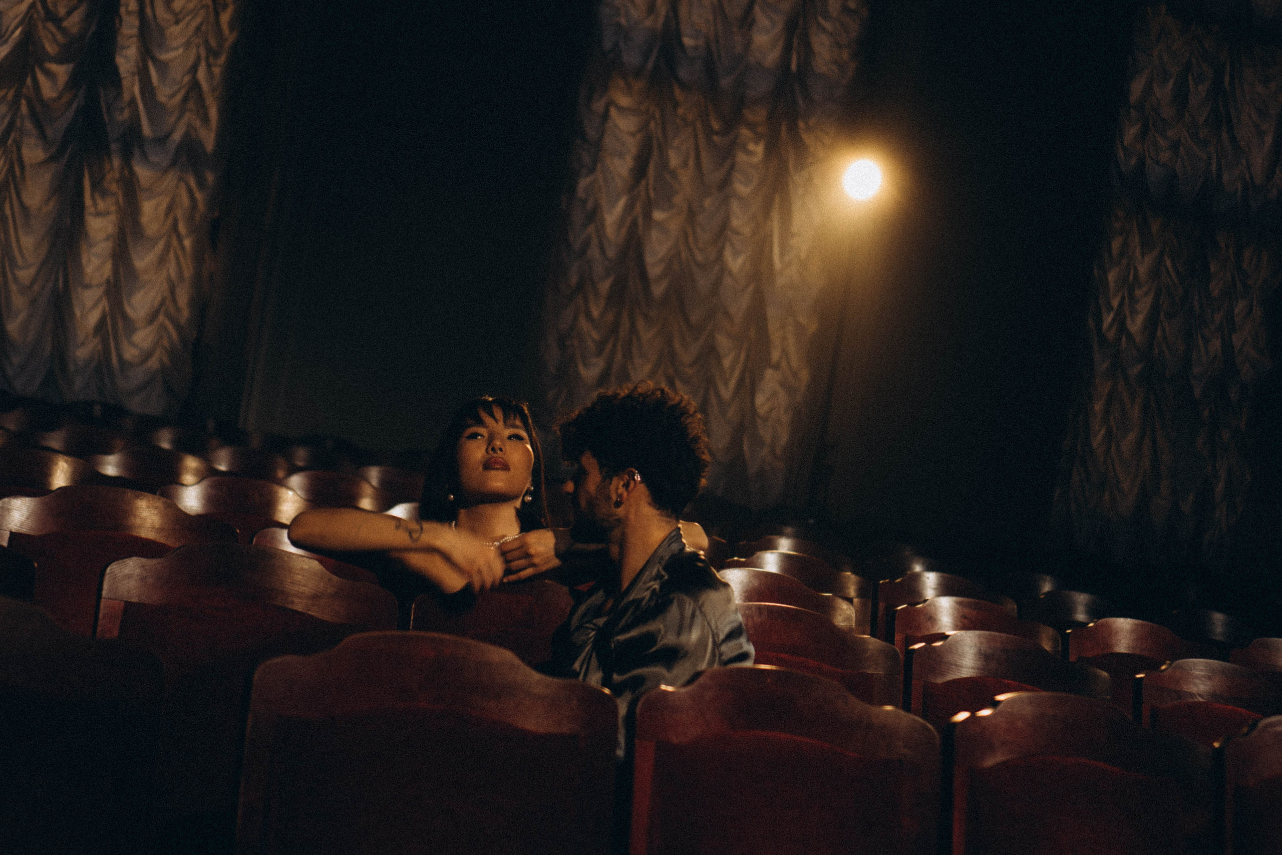 СВАБЕДНАЯ ФОТСЕССИИЯ В ОДНОМ ИЗ ЗАЛОВ НИКОЛАЕВСКОГО ДВОРЦА. Профессиональный фотограф, Санкт-Петербург — Виктория Богомолова