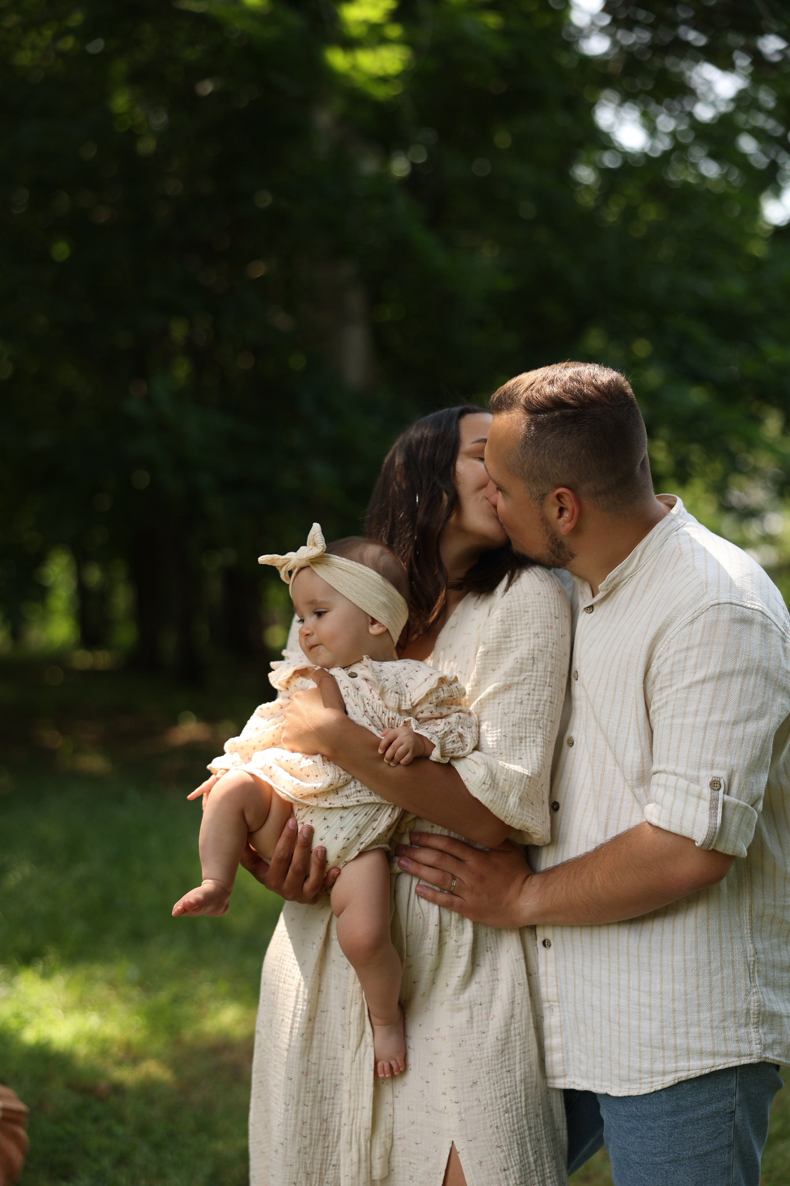 Мила, Валера и Оливия. Свадебный и семейный фотограф в Москве Ломова Ирина