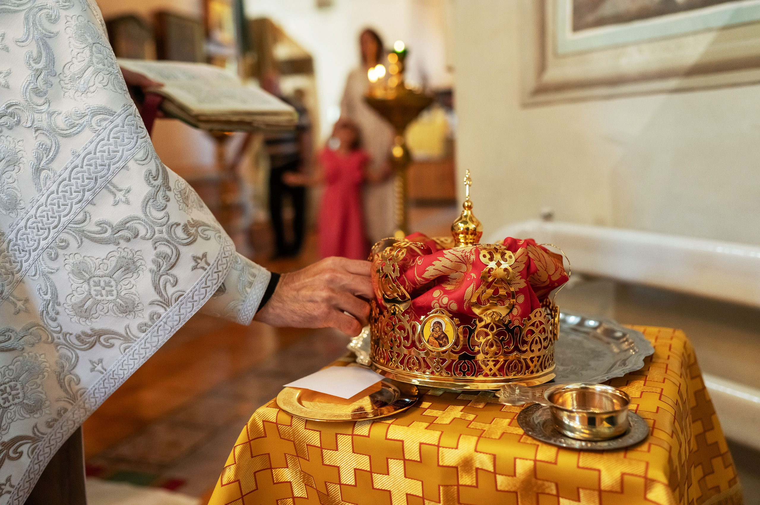 Венчание Алексея и Марины Успенский храм с. Константиново. Семейный фотограф в г. Воскресенск Наталия Молева