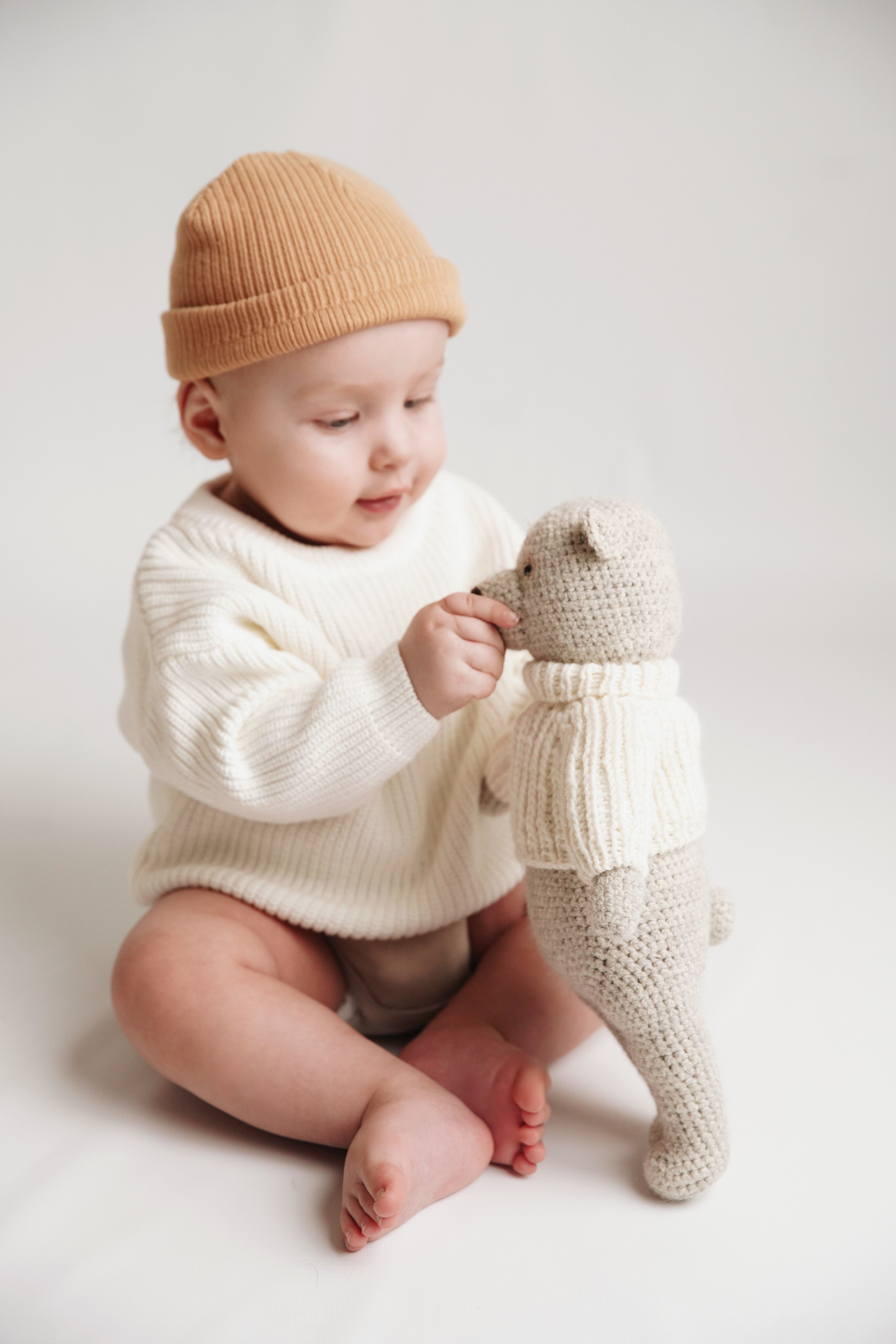 Минимализм. Фотограф новорожденных. Семейный и детский фотограф в городе Сургуте