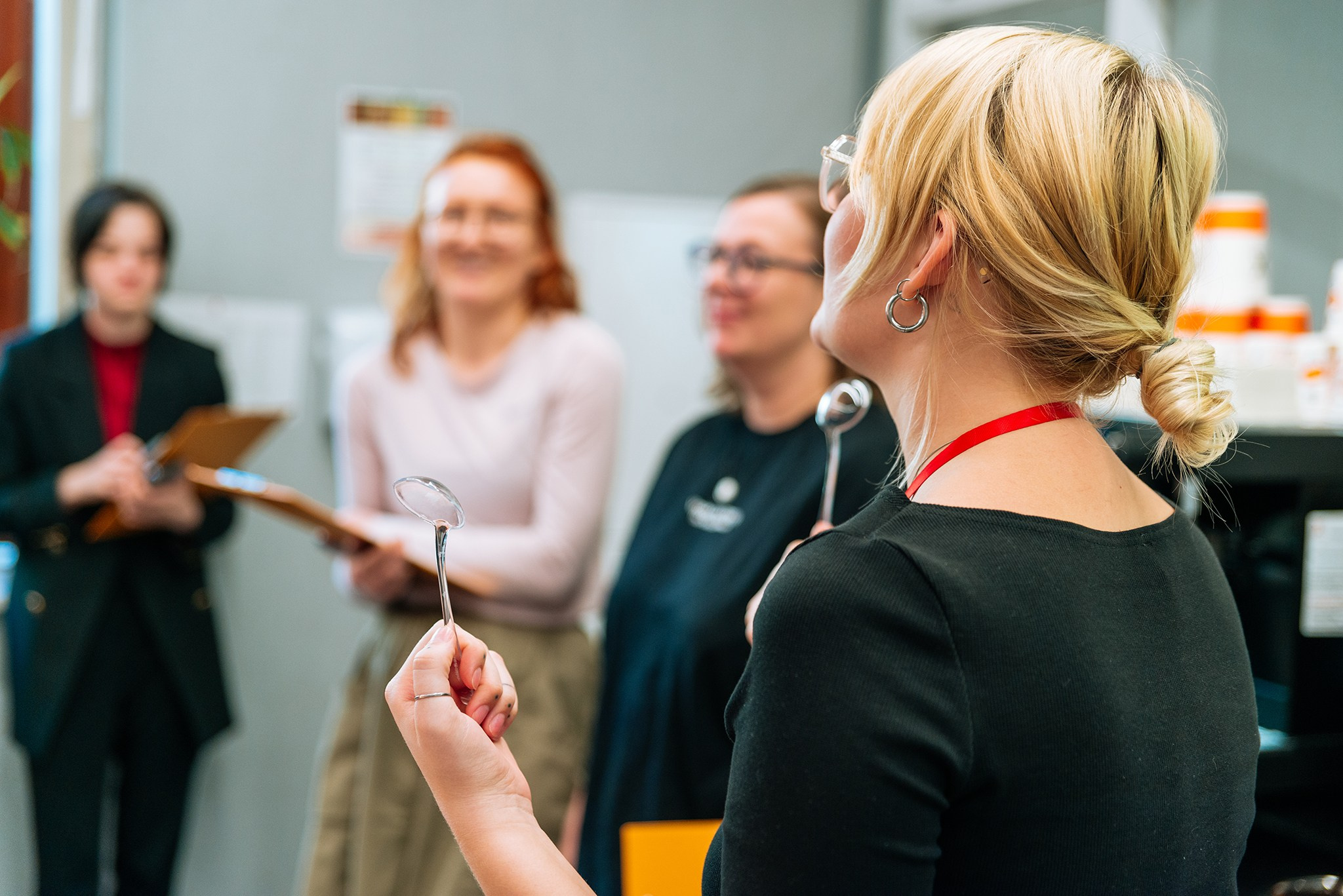 Лекция-дегустация в Хлебнике для Ночлежки. Август 25. Репортажный фотограф в Санкт-Петербурге Анастасия Клёпова