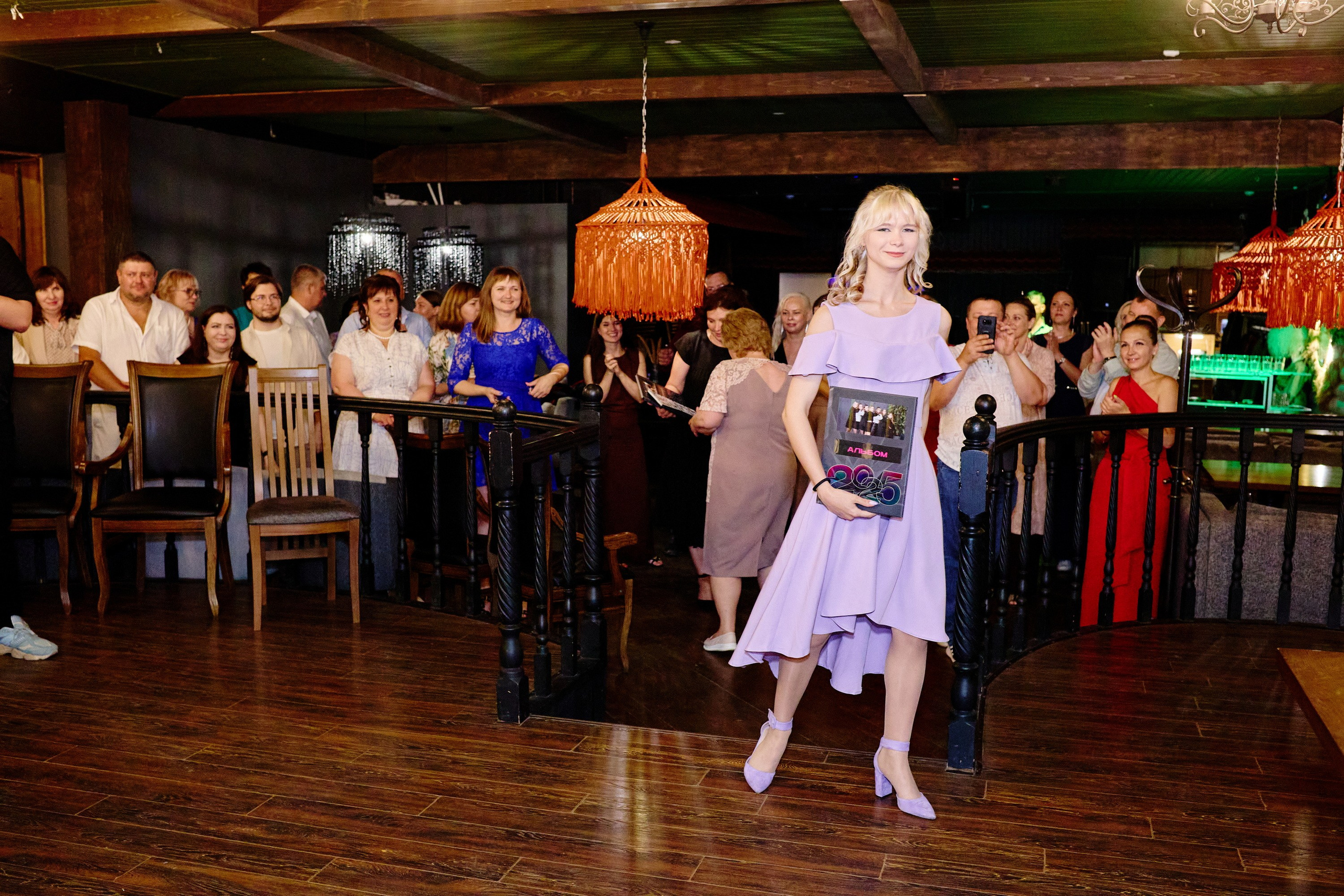 Выпускной 35 Сош. Фотограф Выпускные альбомы Таганрог Сергей Коробченко