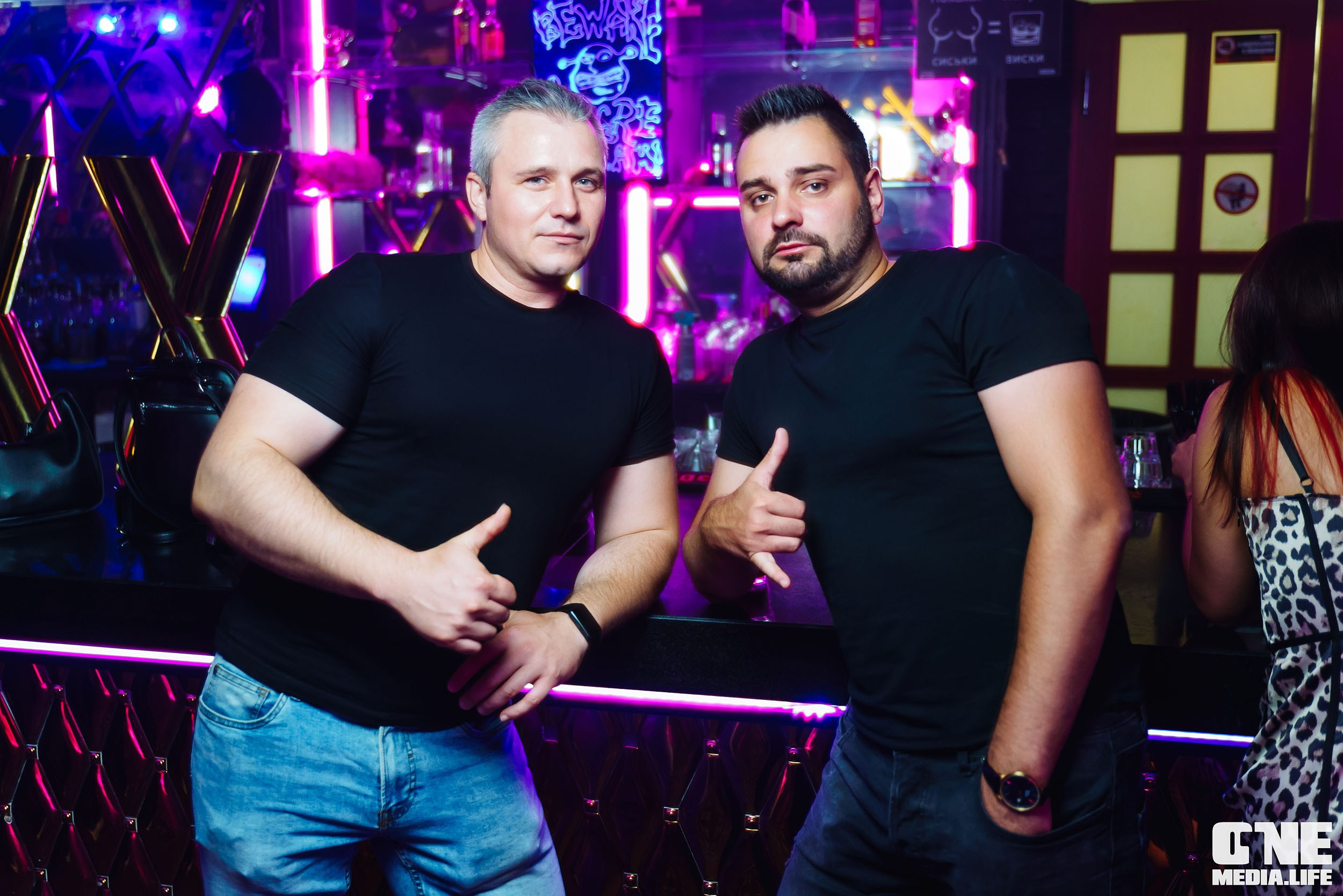 Фоторепортаж из бара XxxX. One Media Life: фоторепортажи, фотоотчеты с мероприятий и заведений