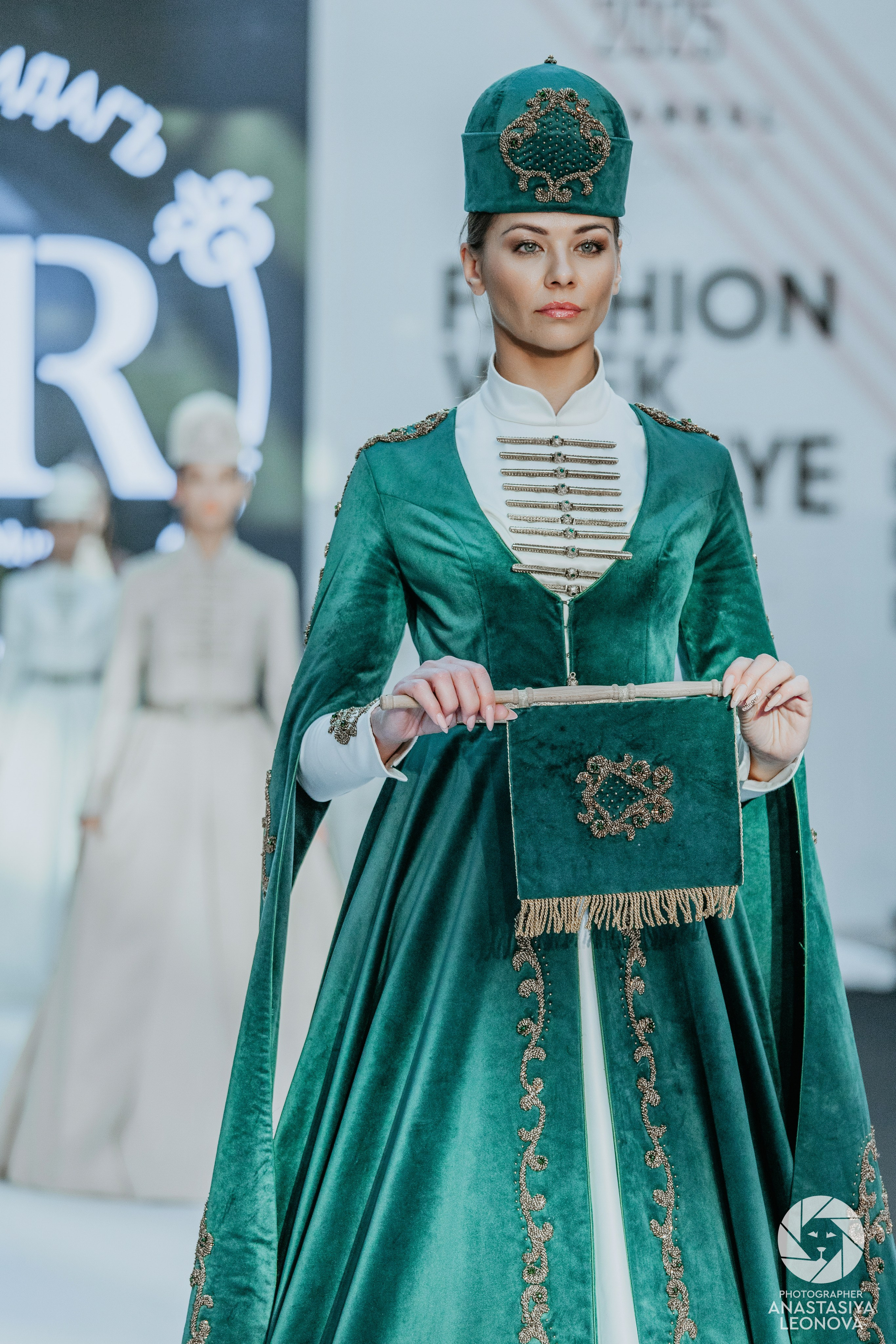 Fashion Week Türkiye [spring, 2025]. Anastasia Leonowa
