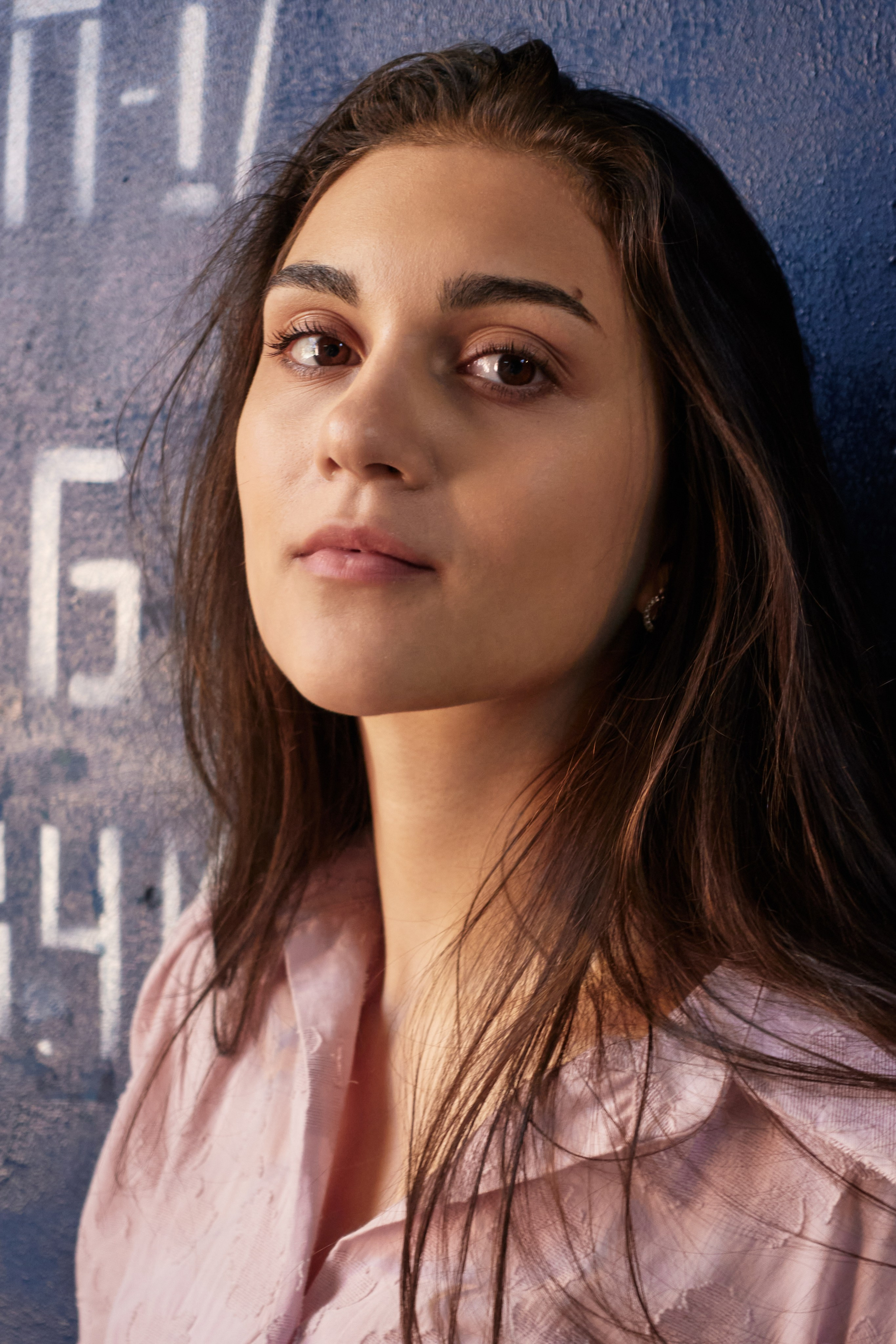 Модельная съёмка на «дюймовую» камеру. Фотограф в Москве Михаил Елизарьев