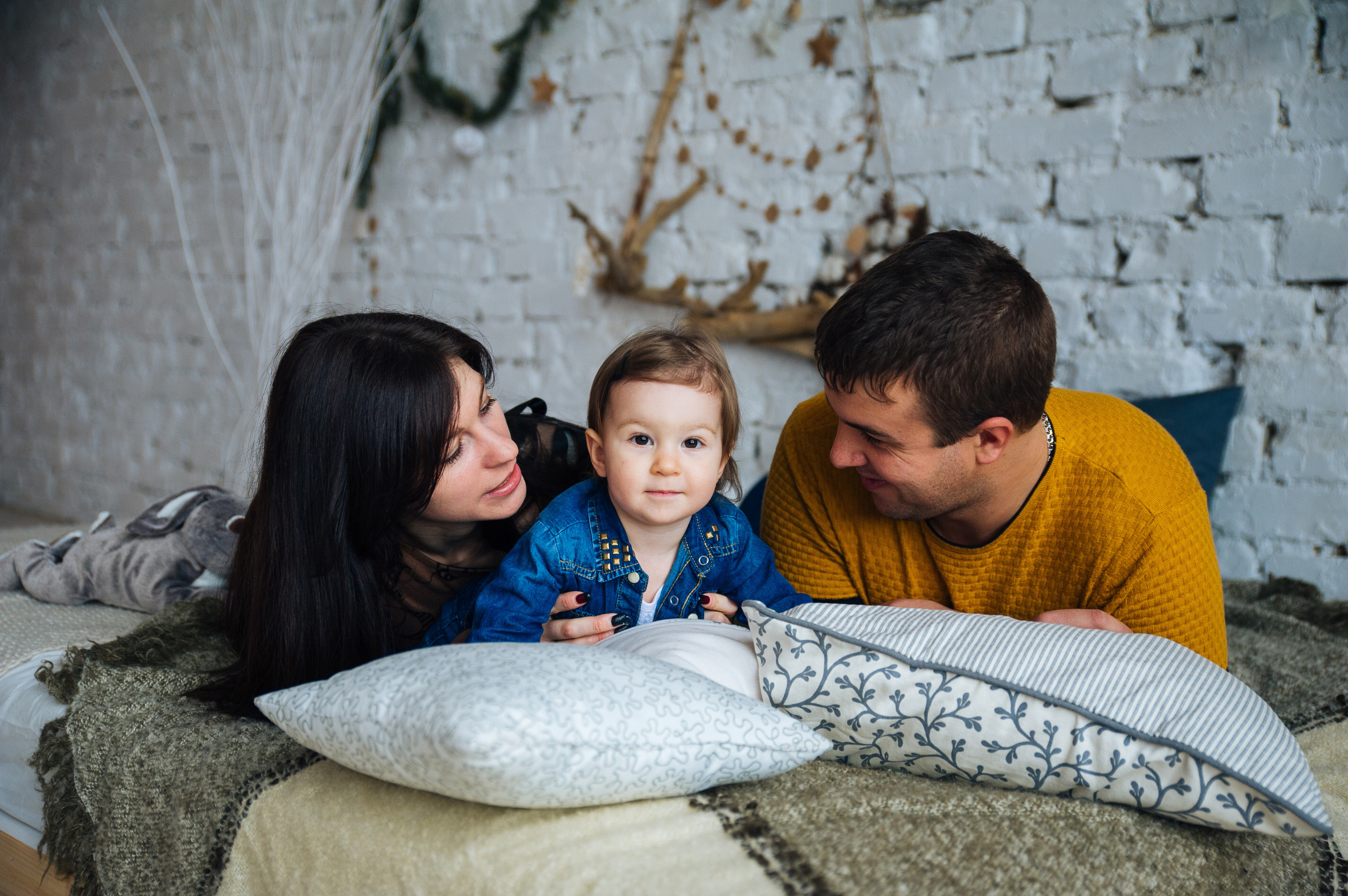 семейная фотосессия в студии фотограф краснодар