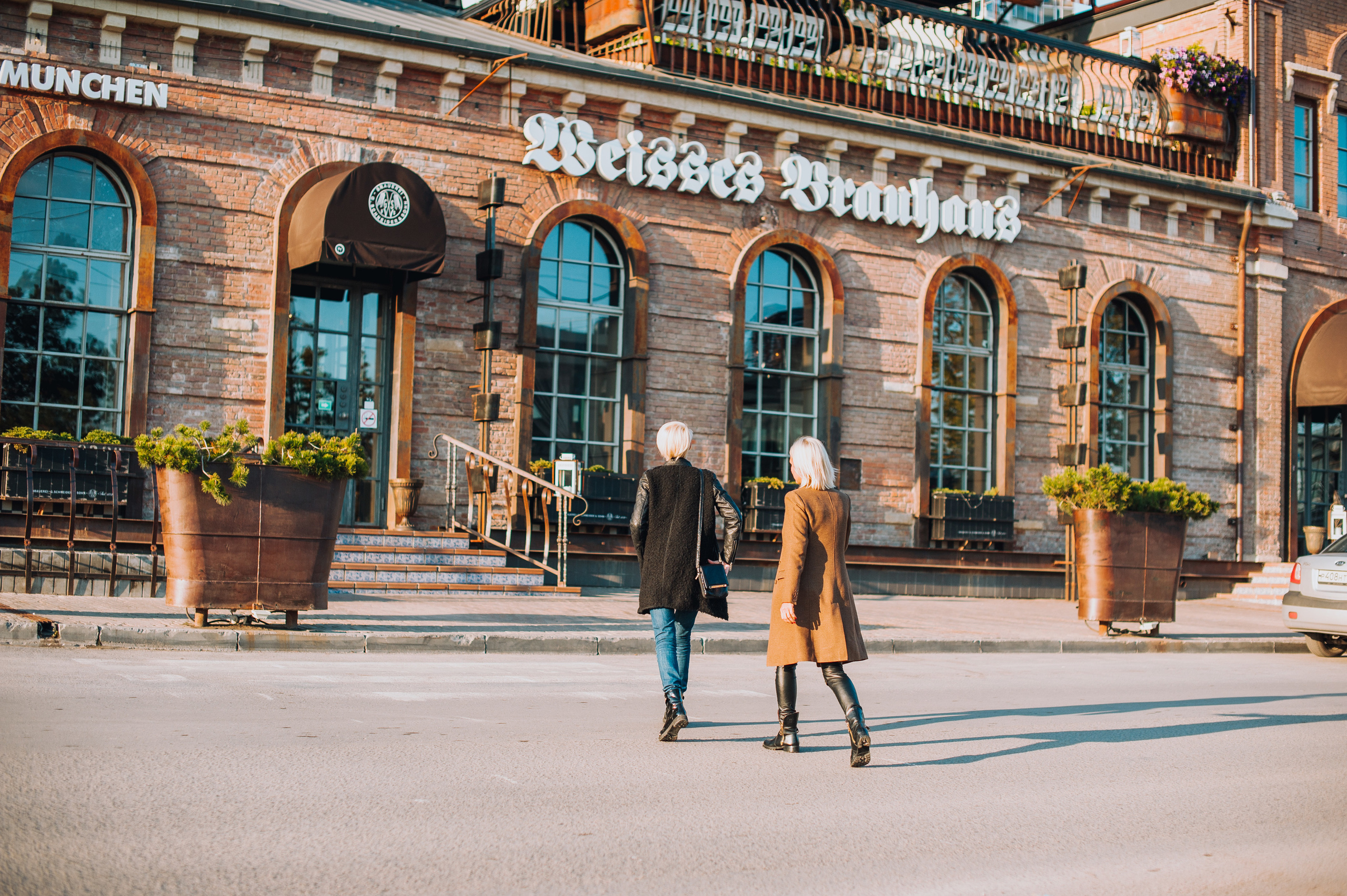 Семейная фотосессия по улицам города. Свадебный и семейный фотограф в Ростове-на-Дону Буткова З