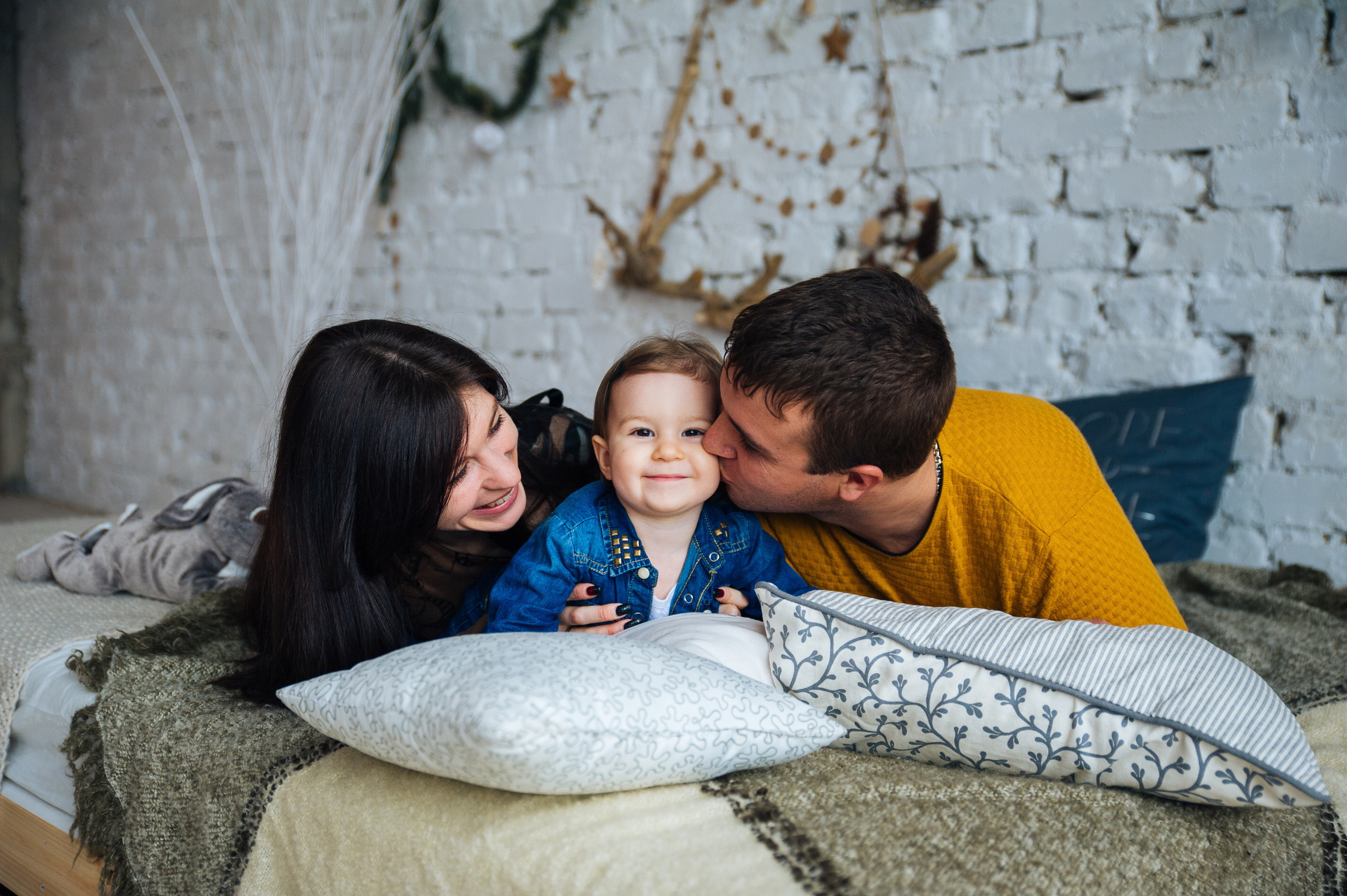 семейная фотосессия в студии фотограф краснодар