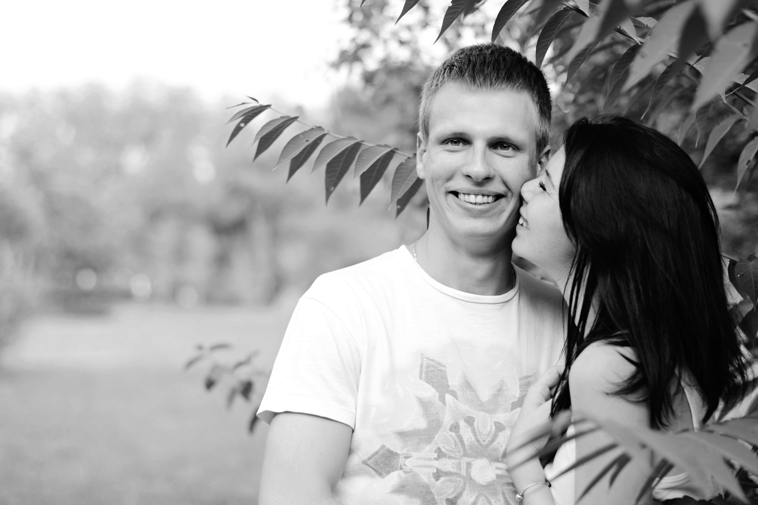 Фотосессия love story в дендрарии. Свадебный и семейный фотограф в Ростове-на-Дону Буткова З