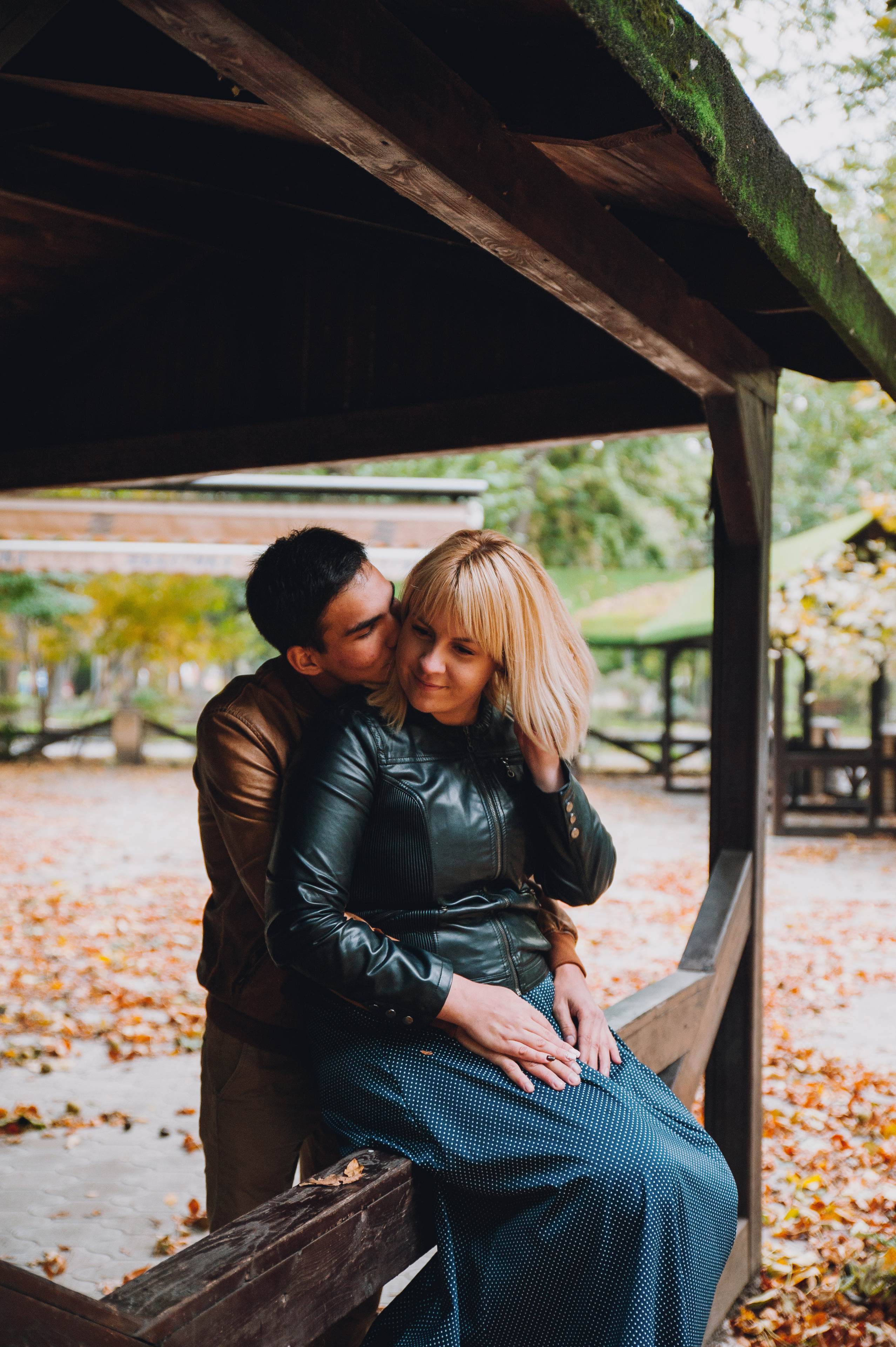 Фотосессия love story мост поцелуев и набережная. Свадебный и семейный фотограф в Ростове-на-Дону Буткова З