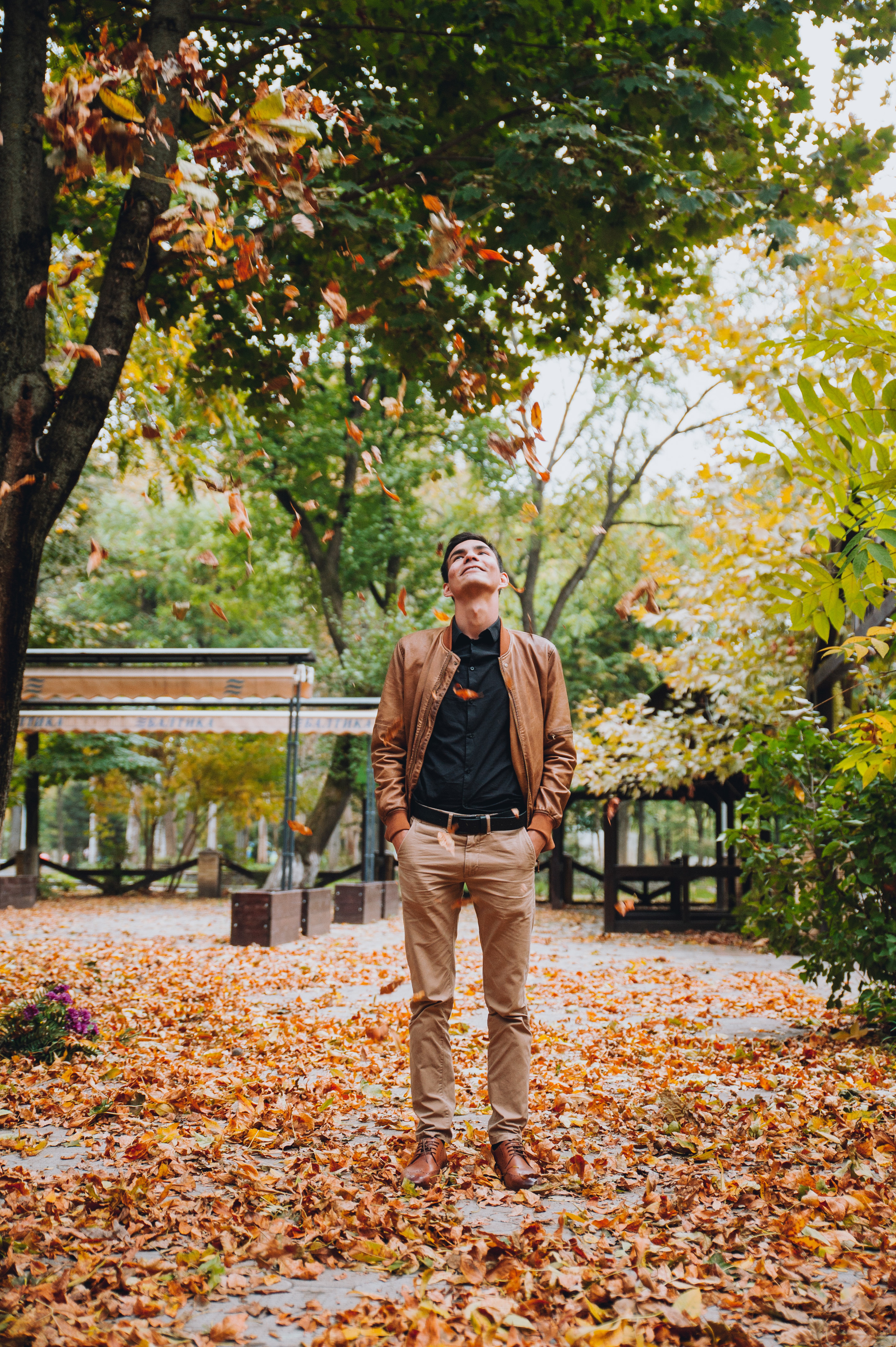 Фотосессия love story мост поцелуев и набережная. Свадебный и семейный фотограф в Ростове-на-Дону Буткова З