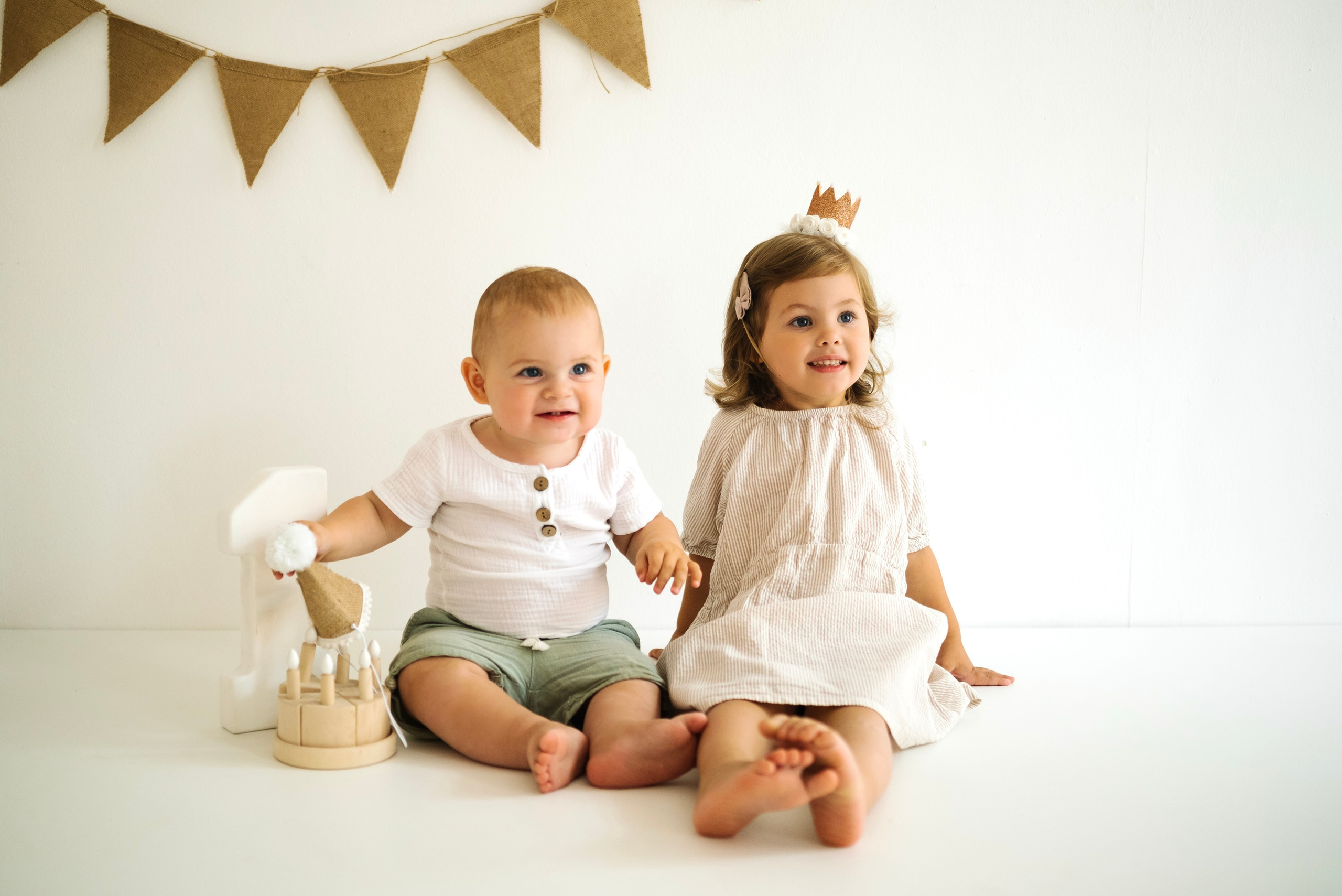 Мне год!. Ваш свадебный и семейный фотограф