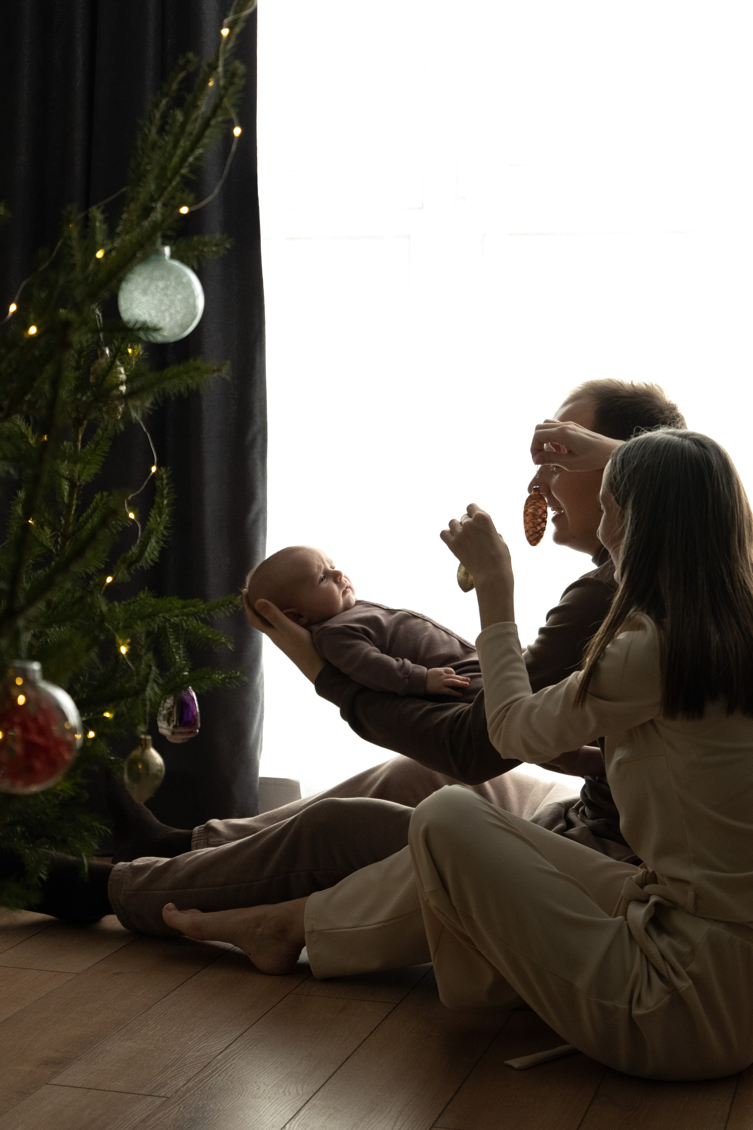 Домашняя новогодняя фотосессия с малышом. Фотограф видеограф Ольга Василевская
