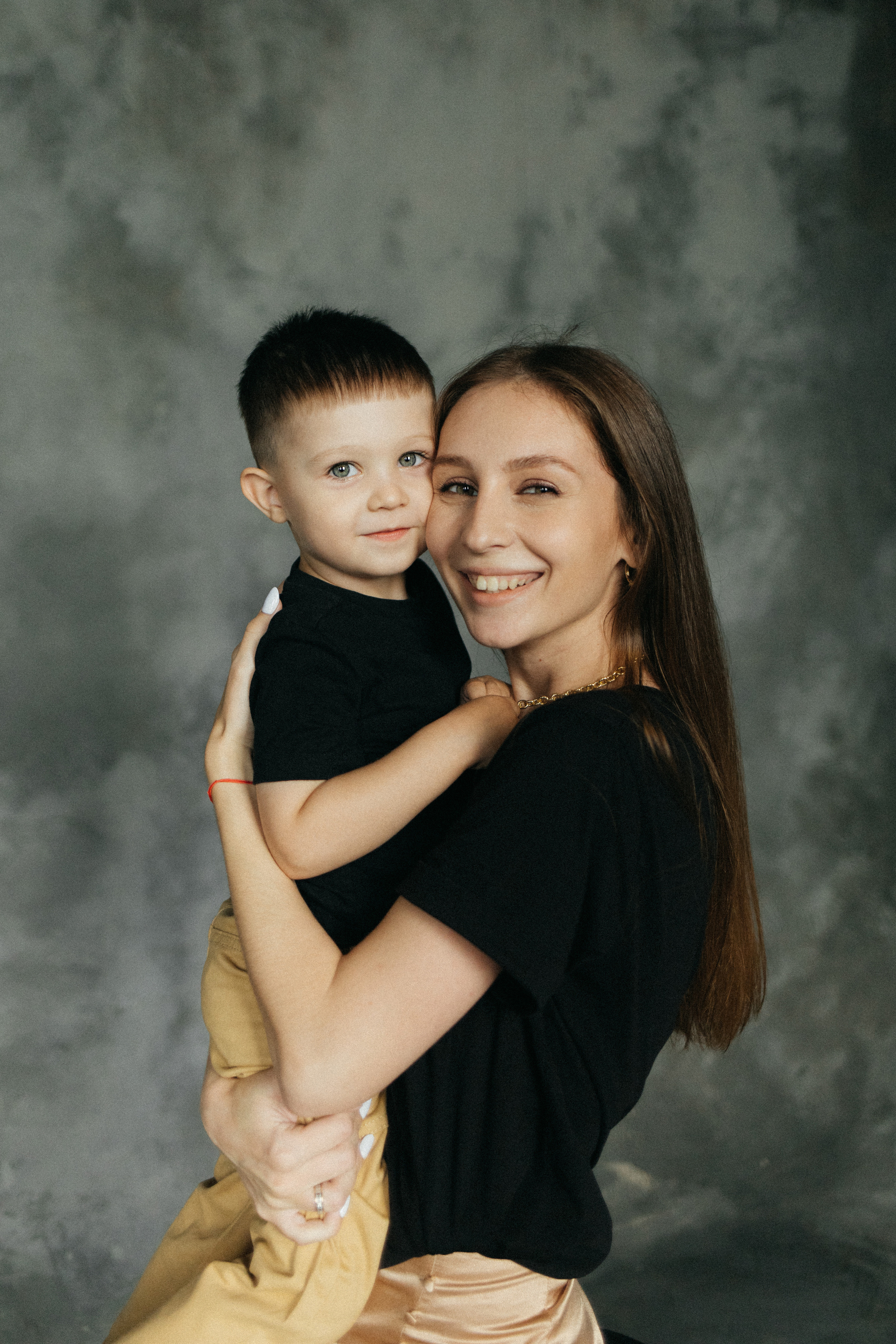 Наташа и Артем Денисович. Главная