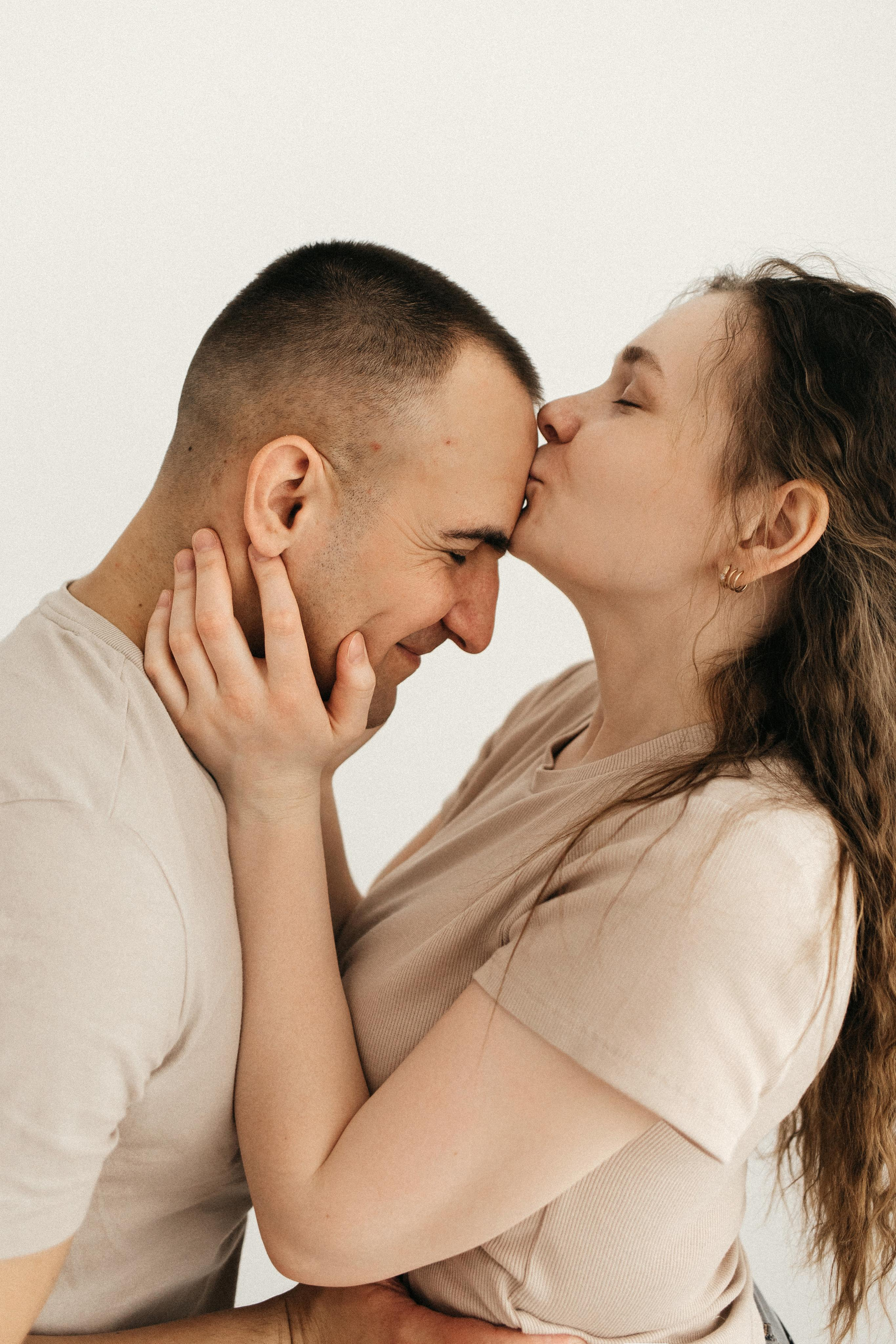 Оксана, Андрей и Есения. Главная