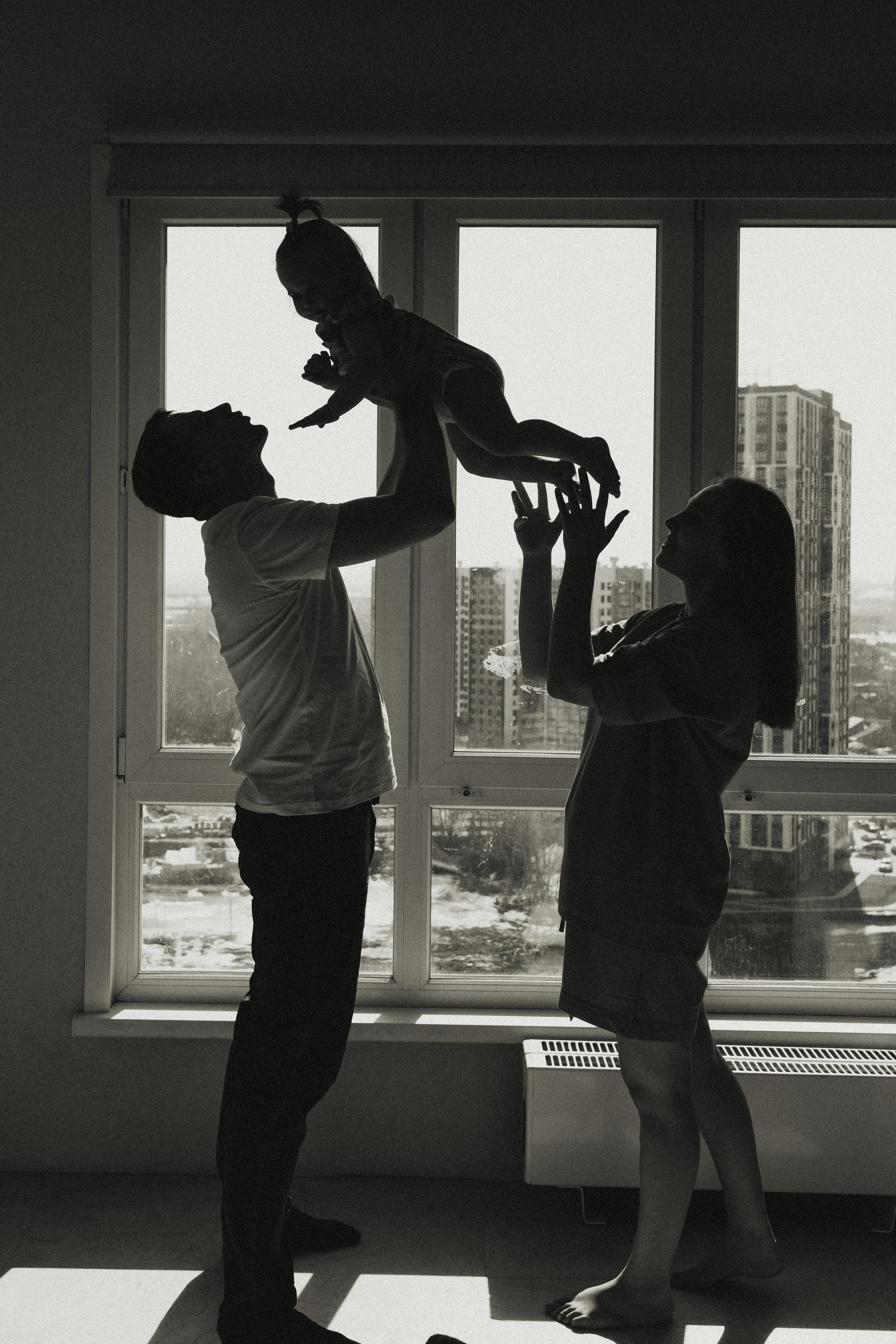 Аня, Дима, Никита, Маша и Ева. Главная