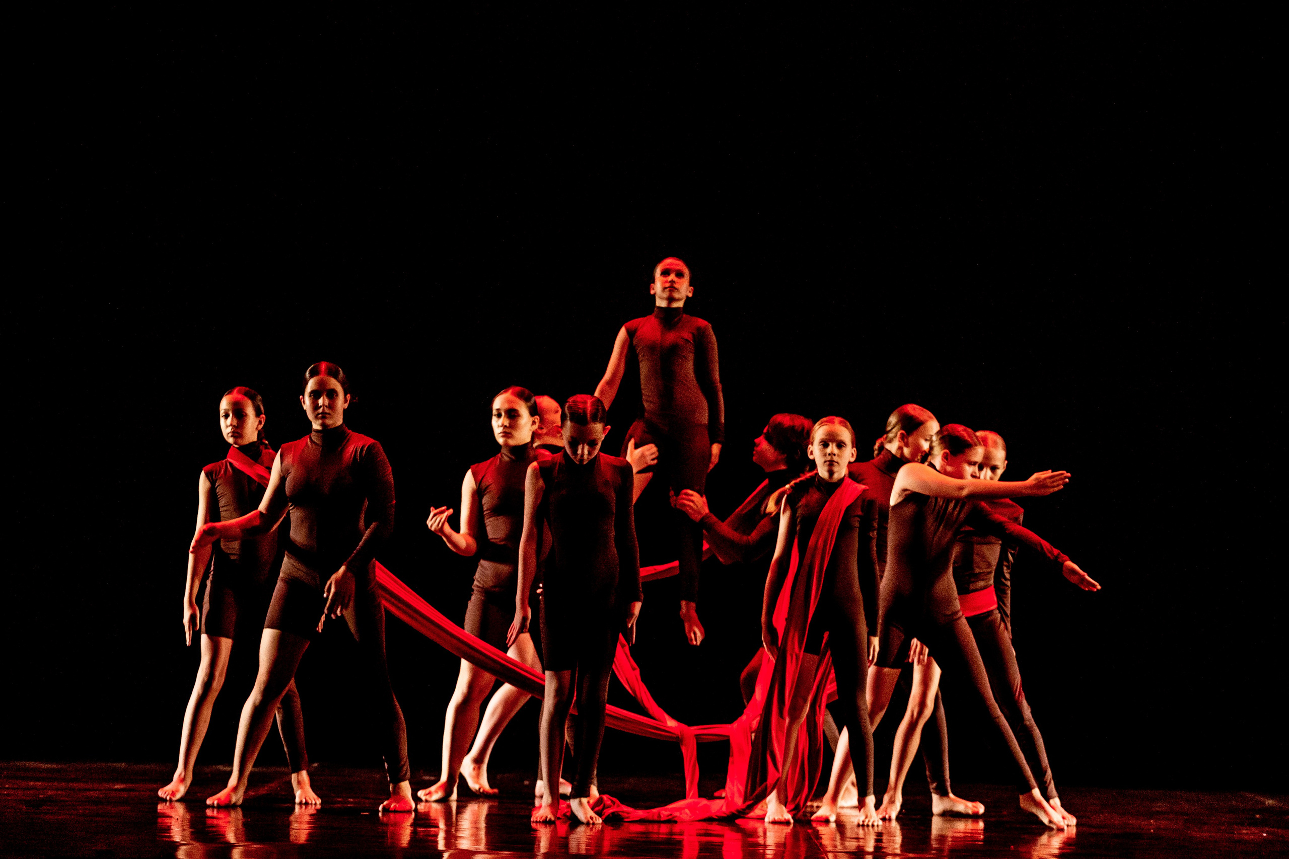 ОТЧЕТНЫЙ КОНЦЕРТ ХОРЕОГРАФИЧЕСКОЙ ШКОЛЫ НИКА. Фотограф в Сочи Юрий Шептаев