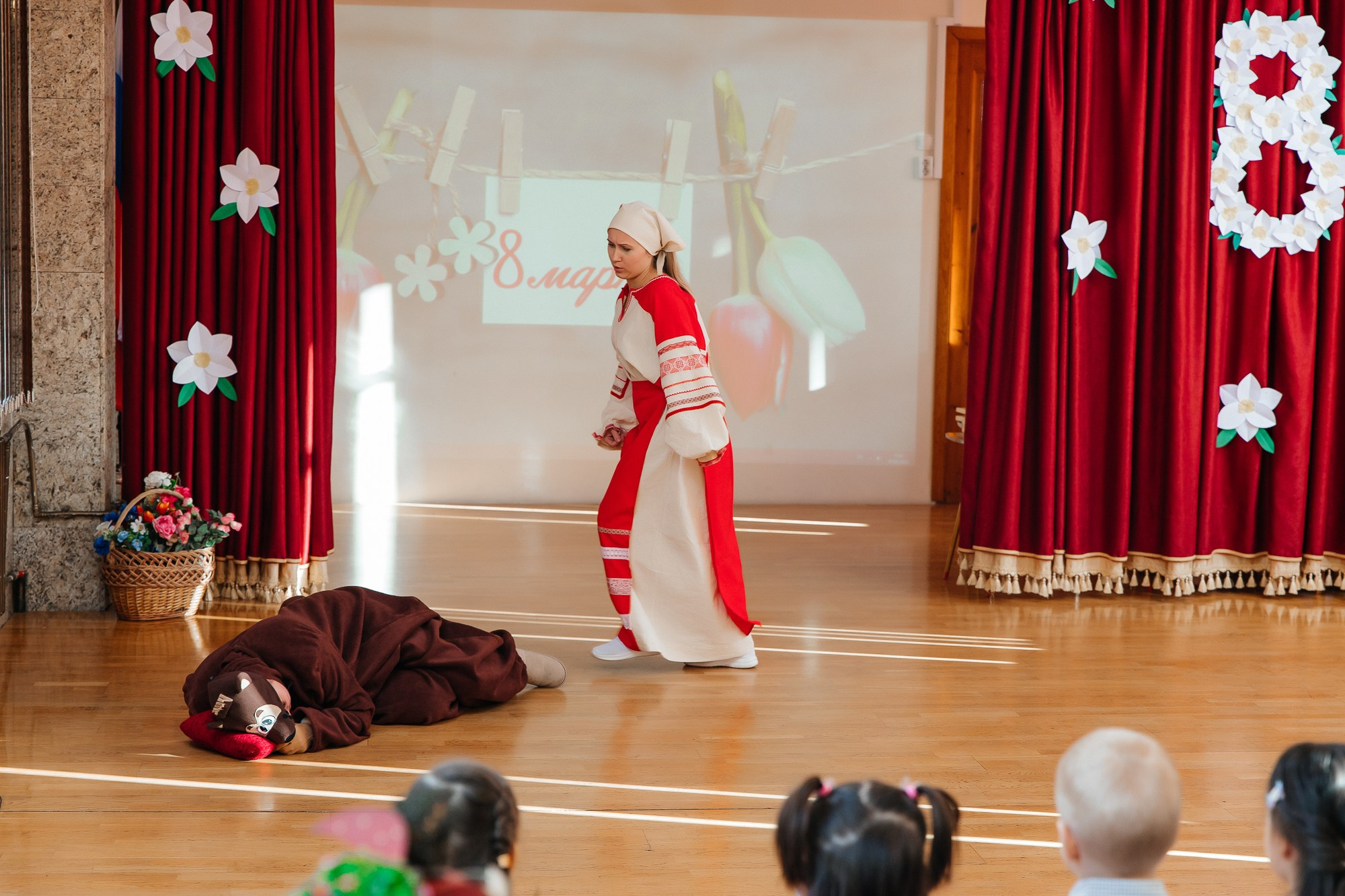 Детский сад № 93 — Утренник (07.03.2023). Свадебный и семейный фотограф Крамар Наталья