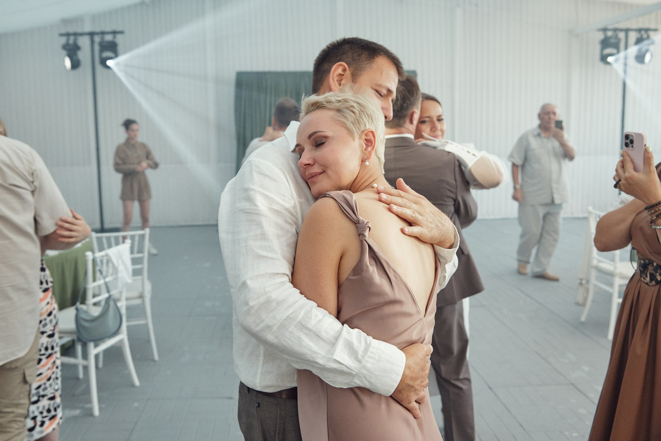 Счастье здесь. Свадебный фотограф Антон Артюшин. Работаю в Нижнем Новгороде и Москве