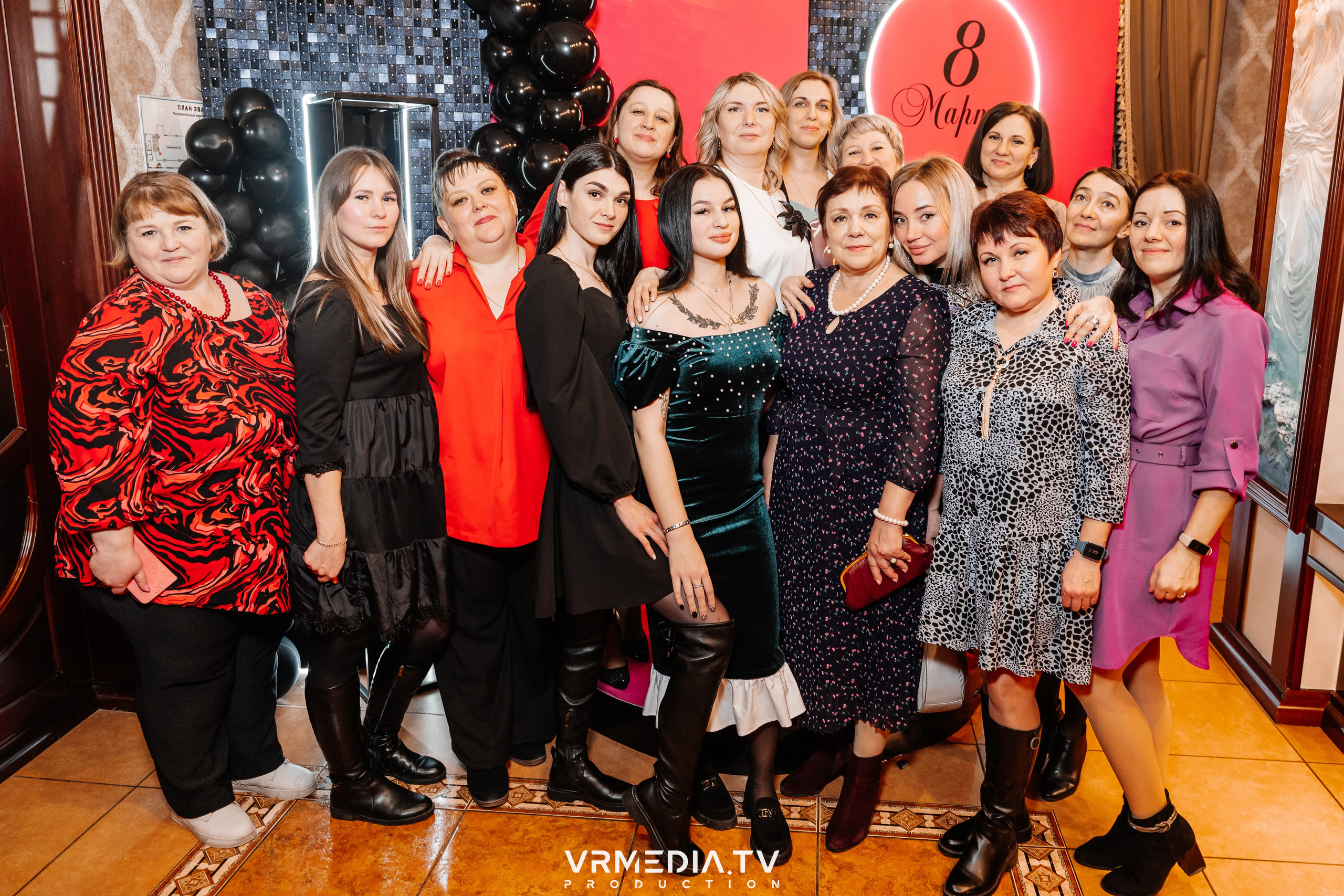 Международный женский день в ресторане «Лазурный берег»