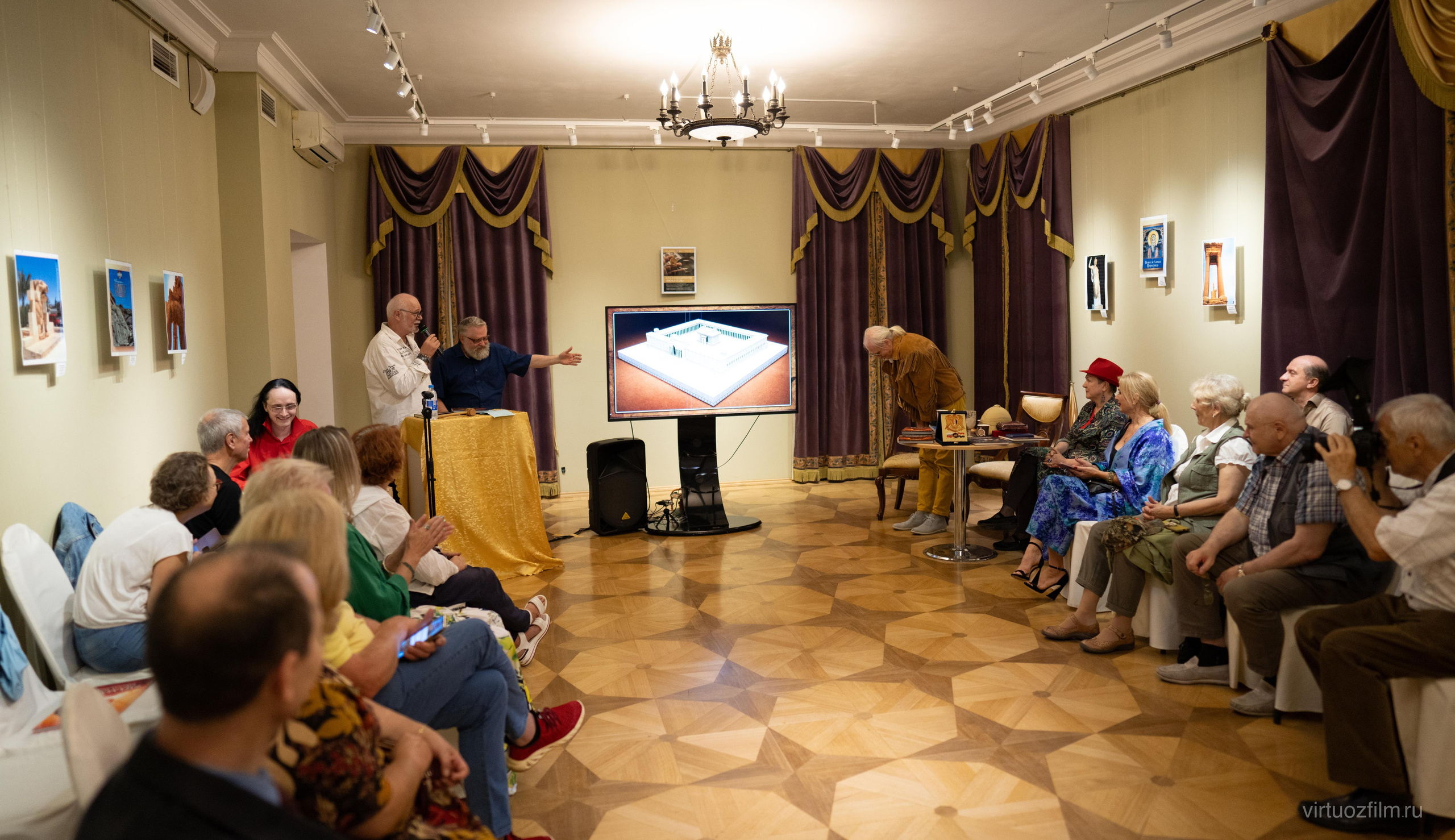 Встреча с писателем и путешественником Андрэ Ролланом