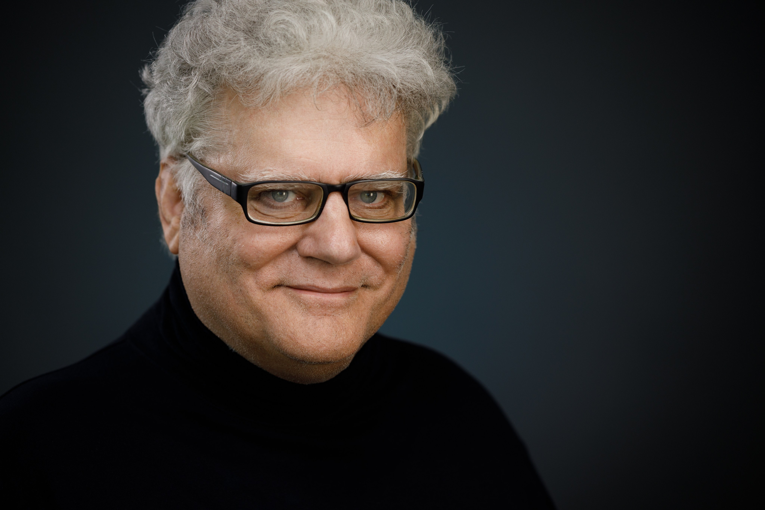 Headshot & portrait photographer Alexei Shendrick