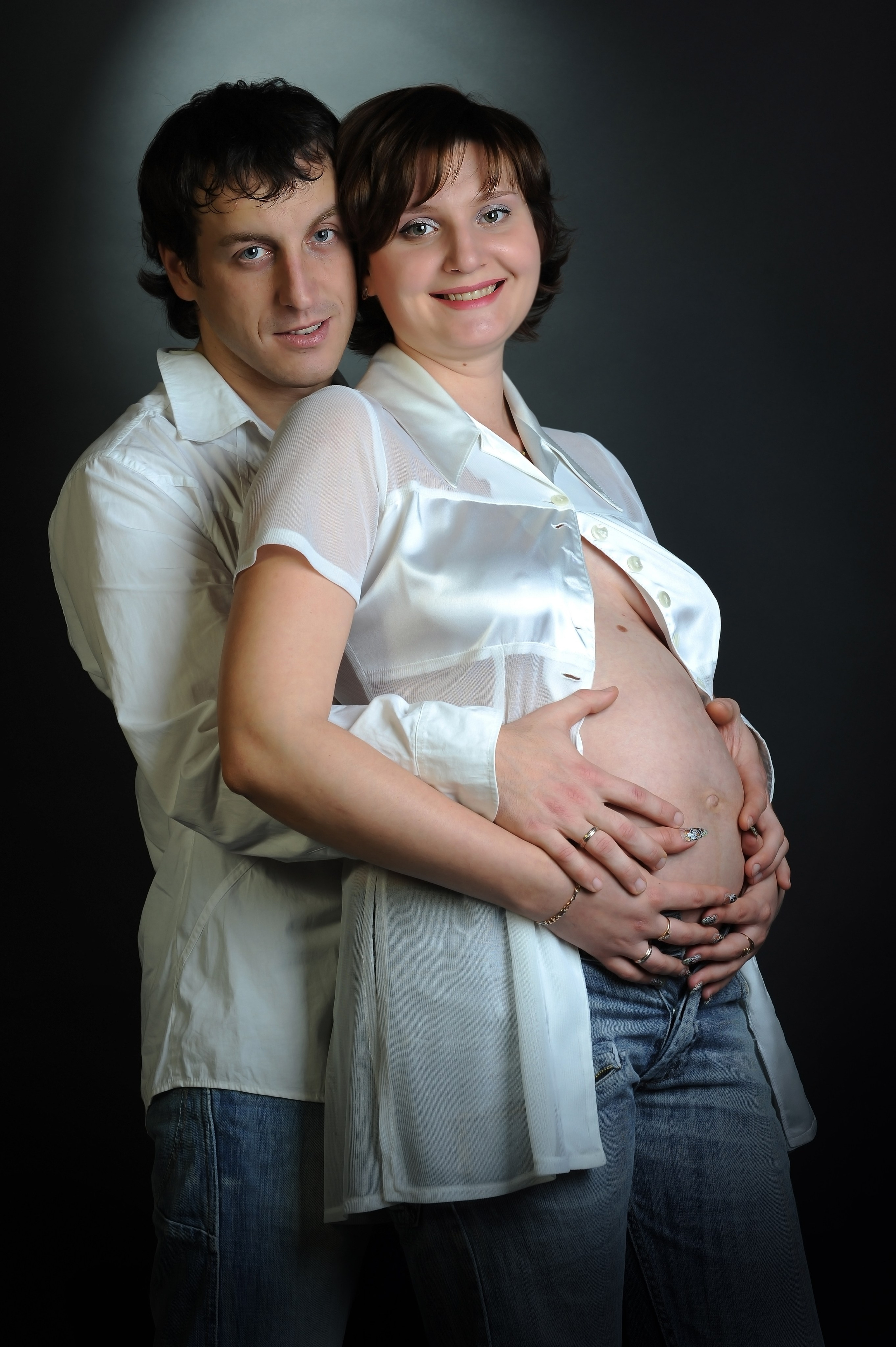 Фотосессия во время беременности от студии Love Story. Максим Матвийченко и Виктория Басова профессионалы своего дела