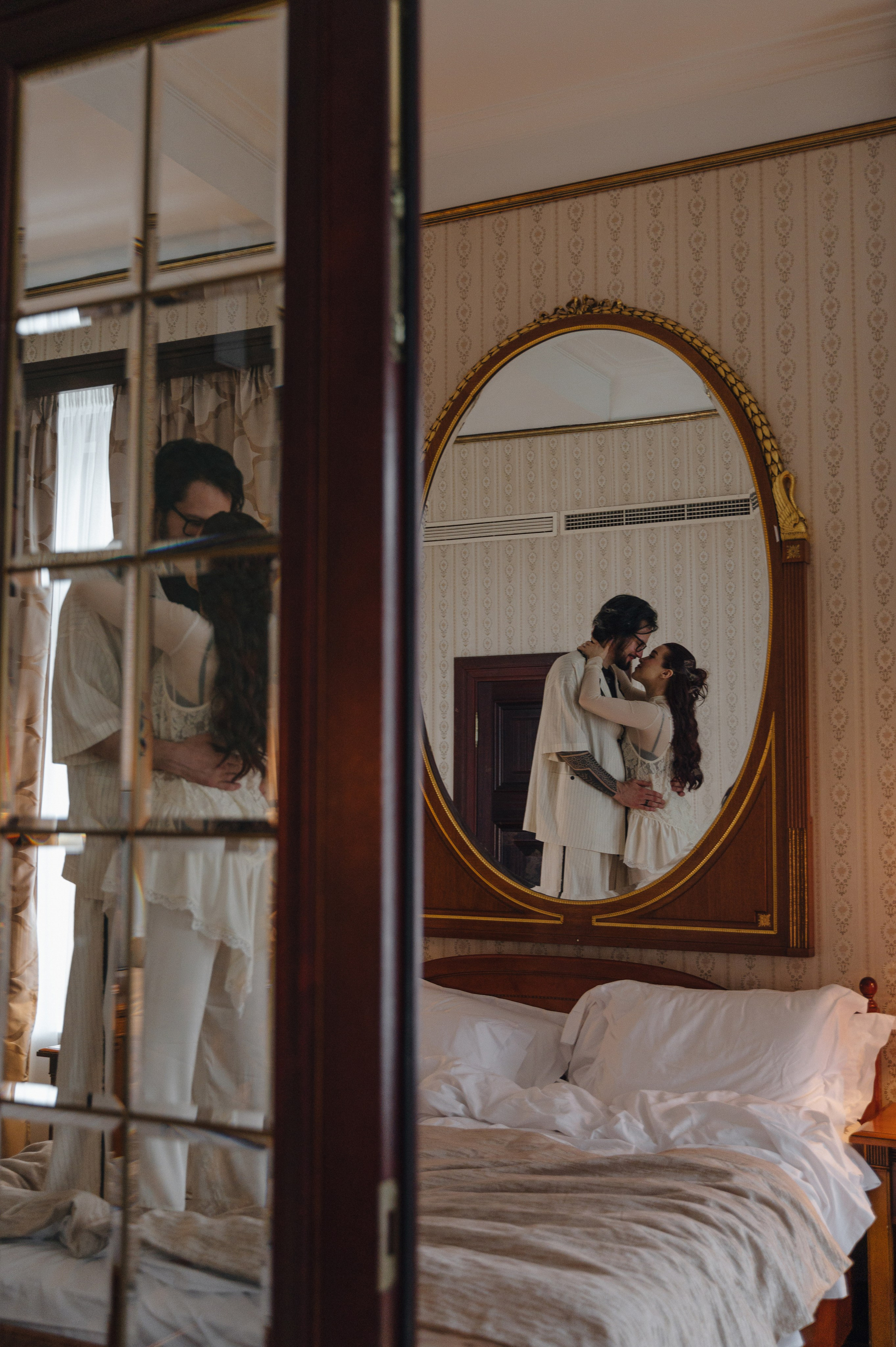 Денис и Анастасия. Метрополь и Особняк Спиридонова. Свадебный фотограф Москва и Санкт-Петербург. Анастасия Чудина