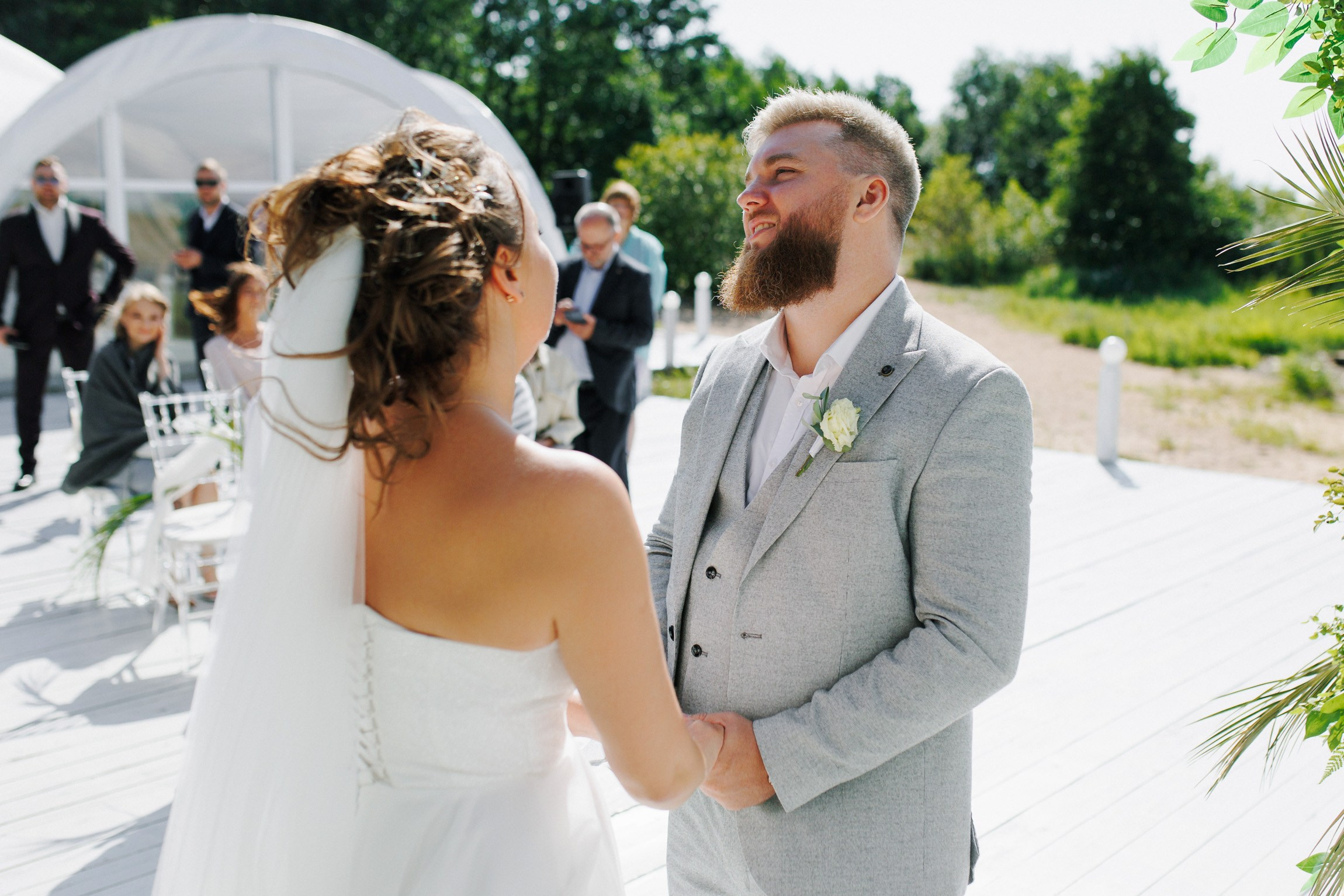 Свадебная фотосессия на финском заливе. Свадебный фотограф СПБ