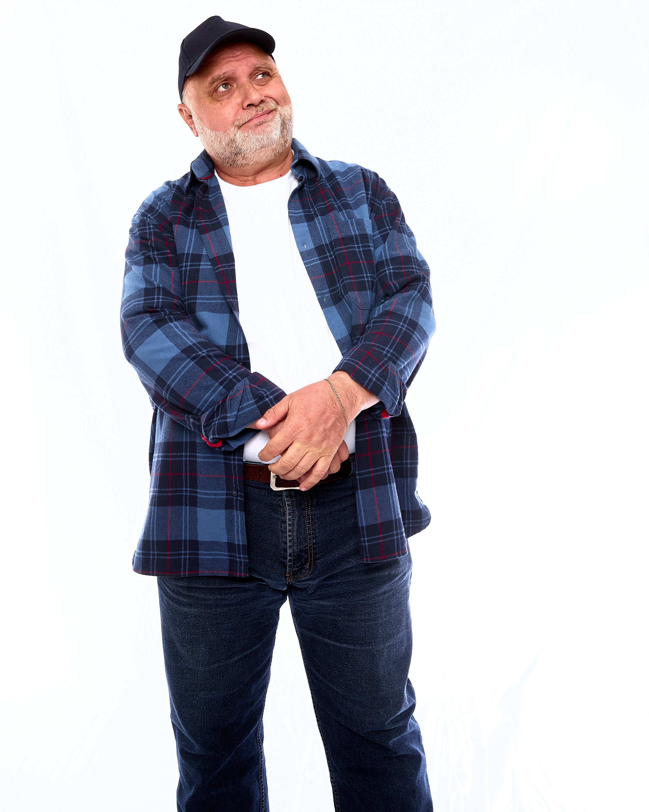 VAVADA. Святослав Лебедев | Рекламный фотограф — Коммерческая съемка, Арт-дирекшн, AI-интеграция