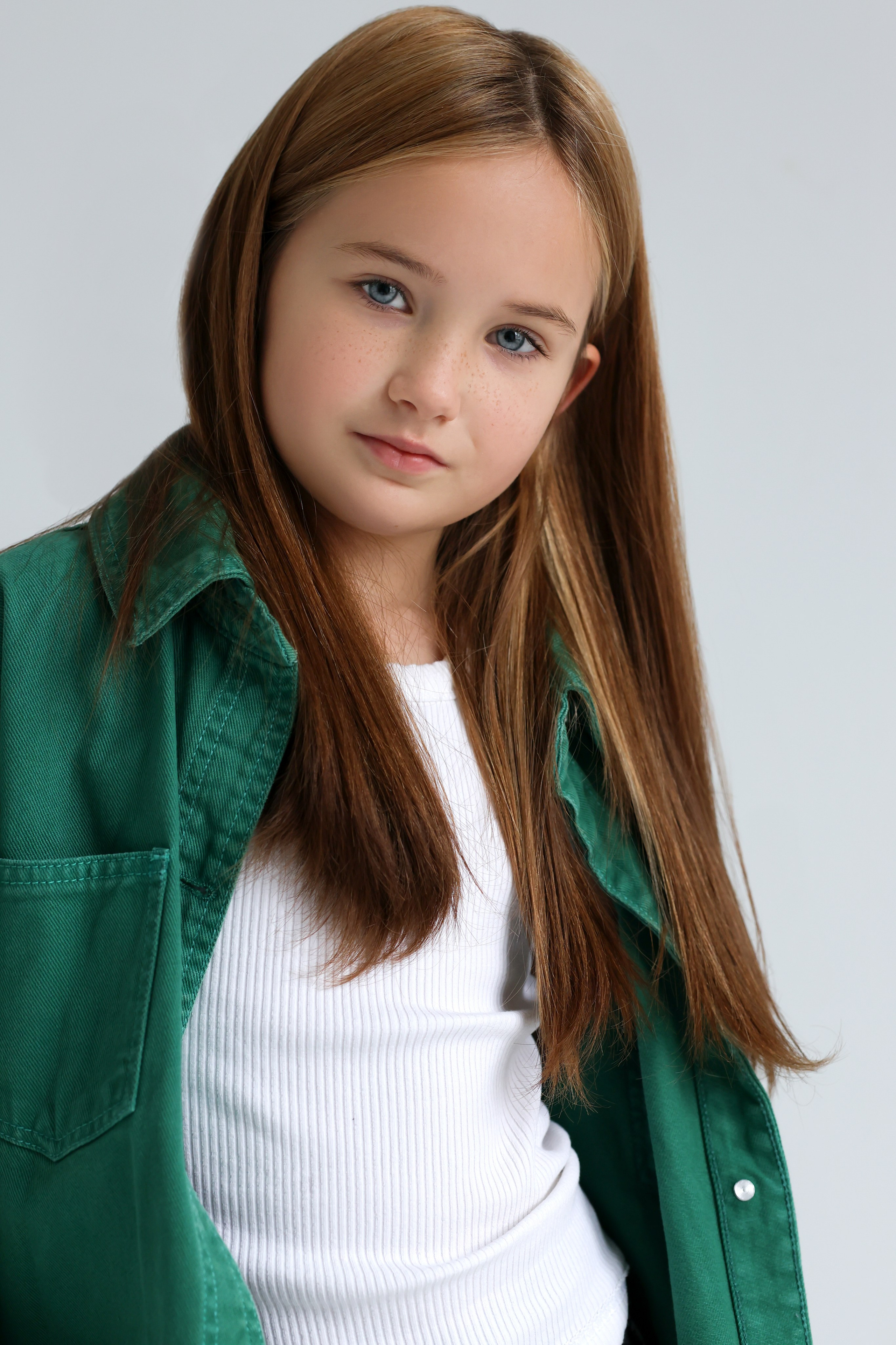 Модельное портфолио. Фотограф Мила Хлусова, Москва. Живые портреты, модельное портфолио и фотопрогулки