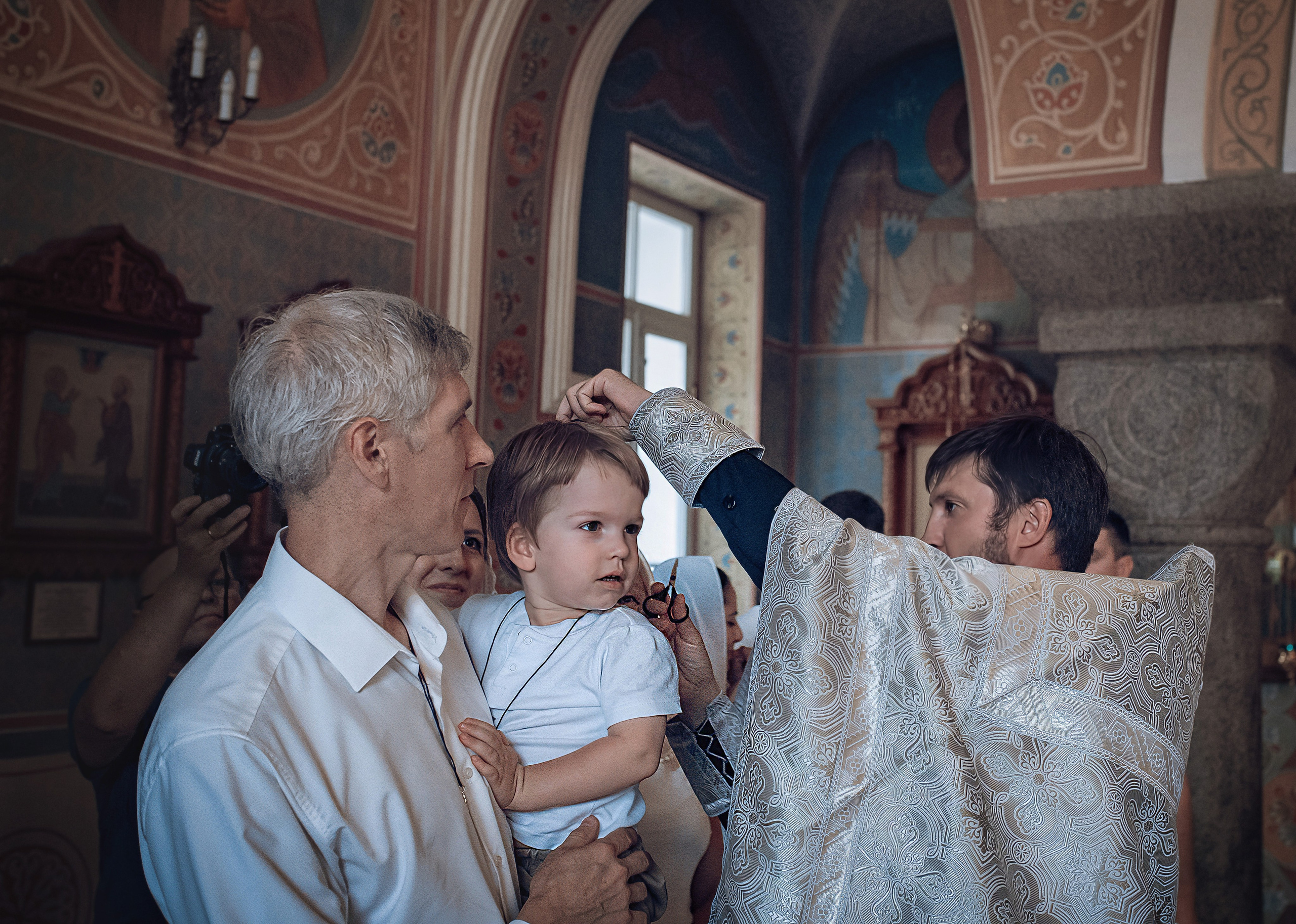Сьемка крещения в Красноярске. Фотограф на крещение в Красноярске. Фотографы крещения/венчания  Красноярск Татьяна и Вячеслав Переваловы