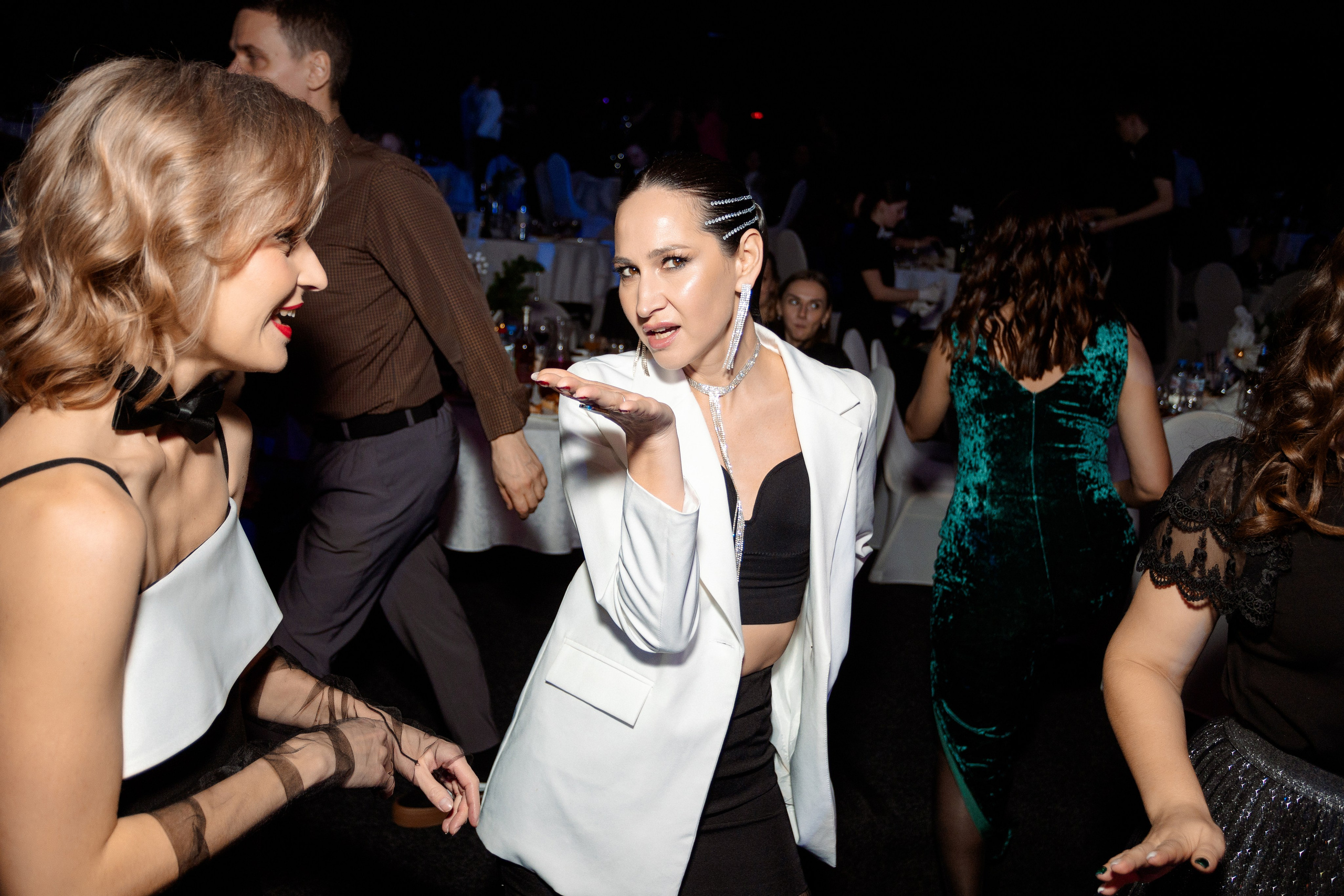 РЕПОРТАЖ: НОВЫЙ ГОД В ДК МЕТАЛЛУРГ. Профессиональный фотограф в Ижевске Леша Петров