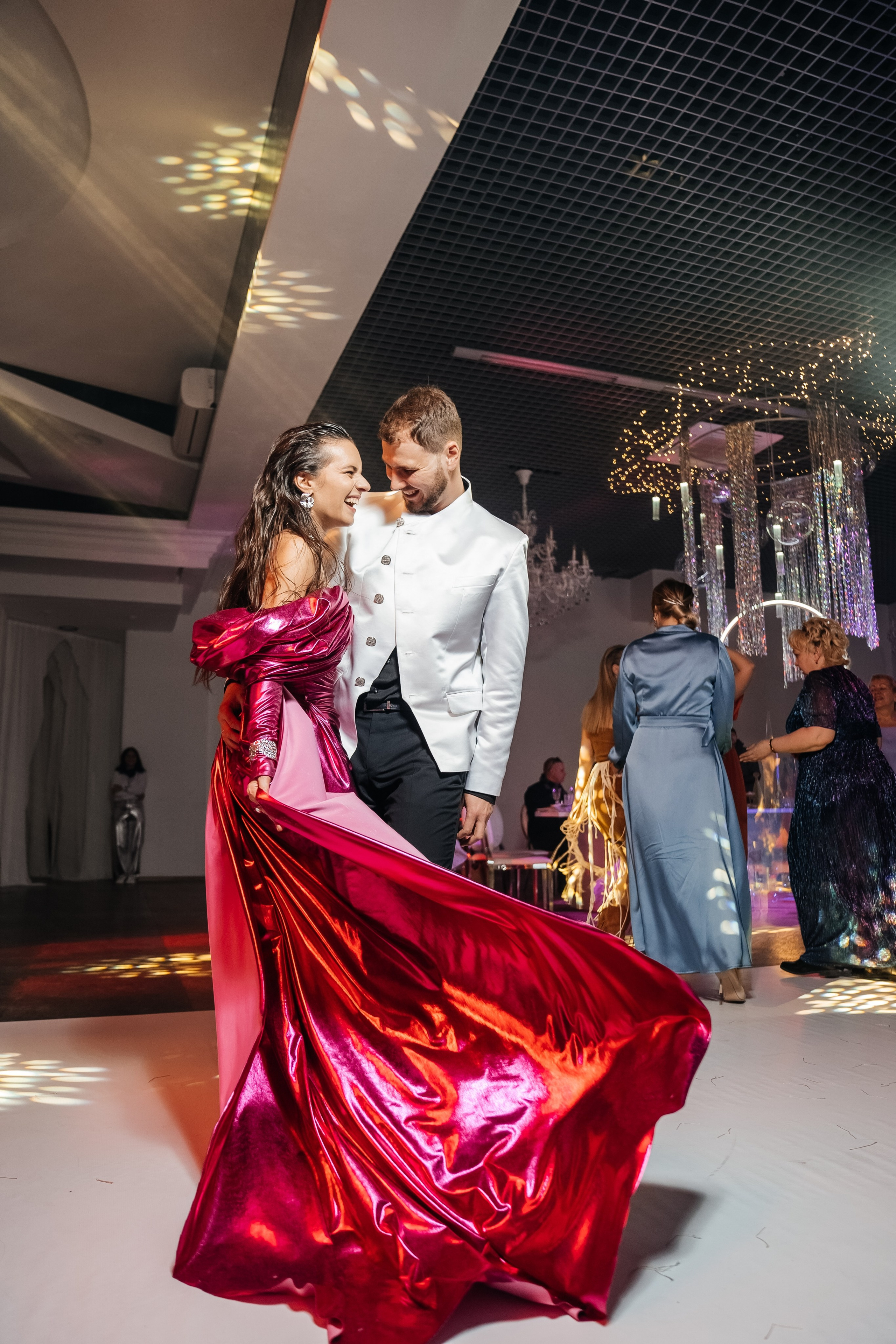 АНАСТАСИЯ ИЛЛЮЗИЯ РЕАЛЬНОСТИ BIG TEAM. Свадебный и семейный фотограф В Барнауле Нечаева Таня