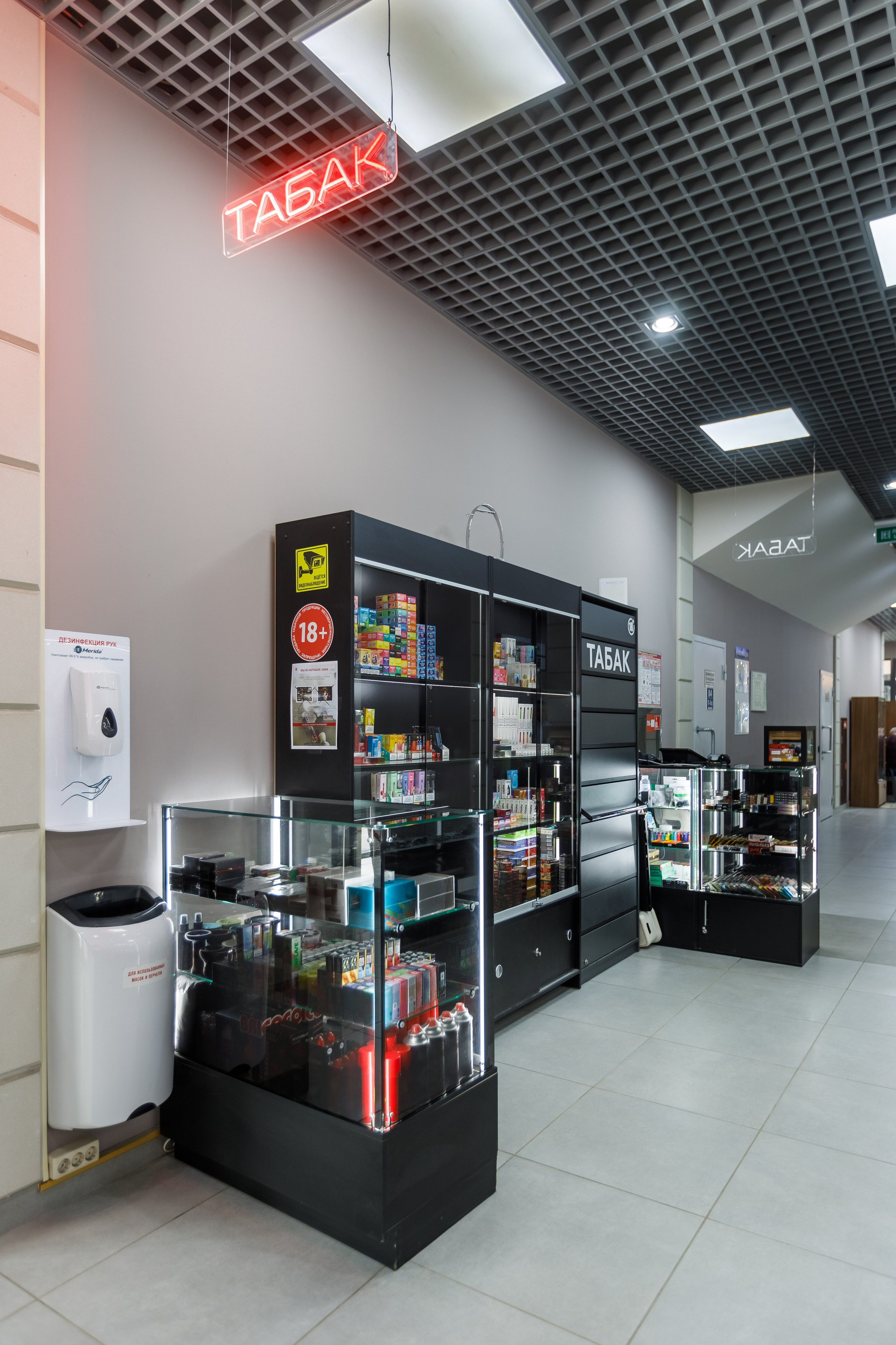 Фотосъемка торгового центра Покровский. Интерьерный фотограф в Москве Роман Потапов