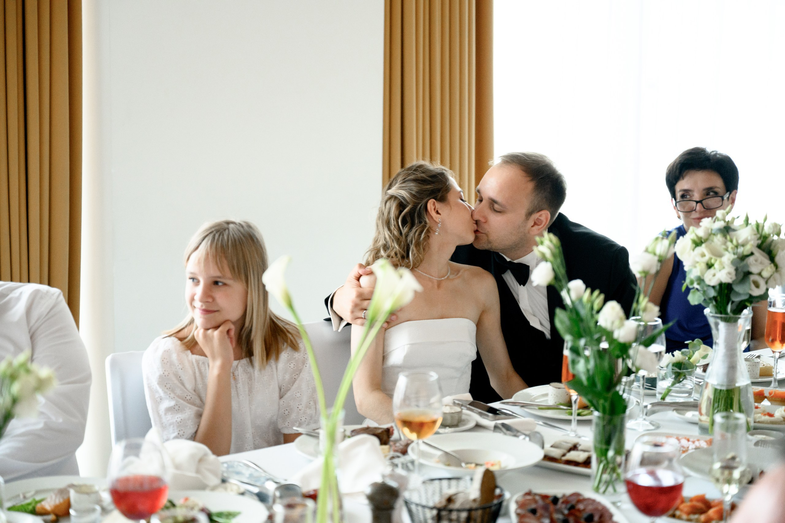 Камерная свадьба Владимира и Кристины в отеле Movenpick Таганская. Регистрация брака в The Great Hall Yakimanka. Semerlina.ru