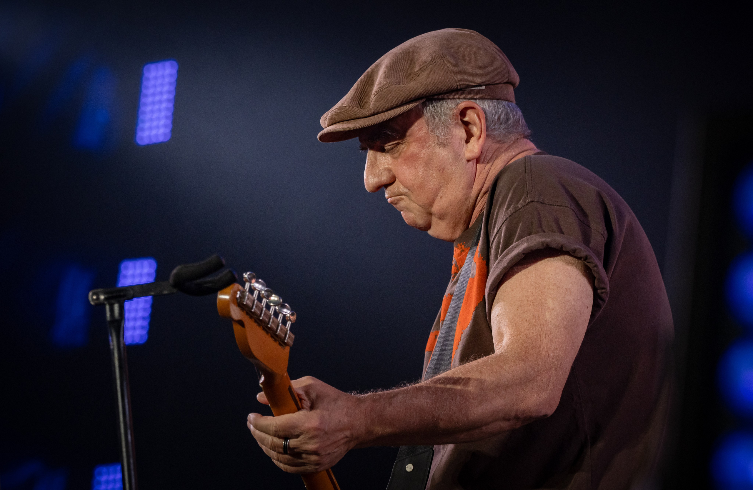 NE Cinema — backstage and reportage photography in cinema, music, Automotive and sport