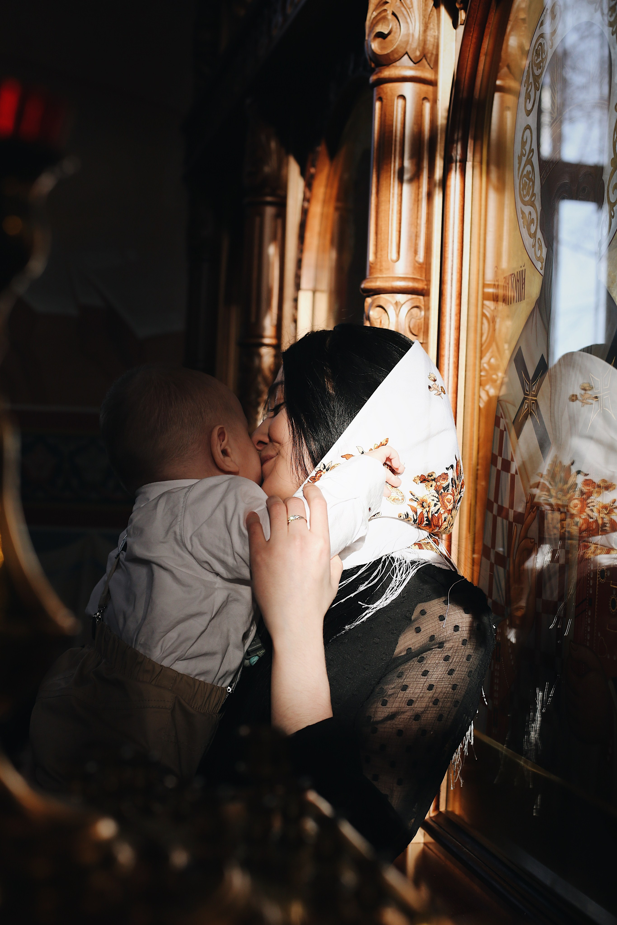 Таинство крещения Варвары & Савелия. Фотограф Пирумян Анна. г. Сургут, г. Воронеж