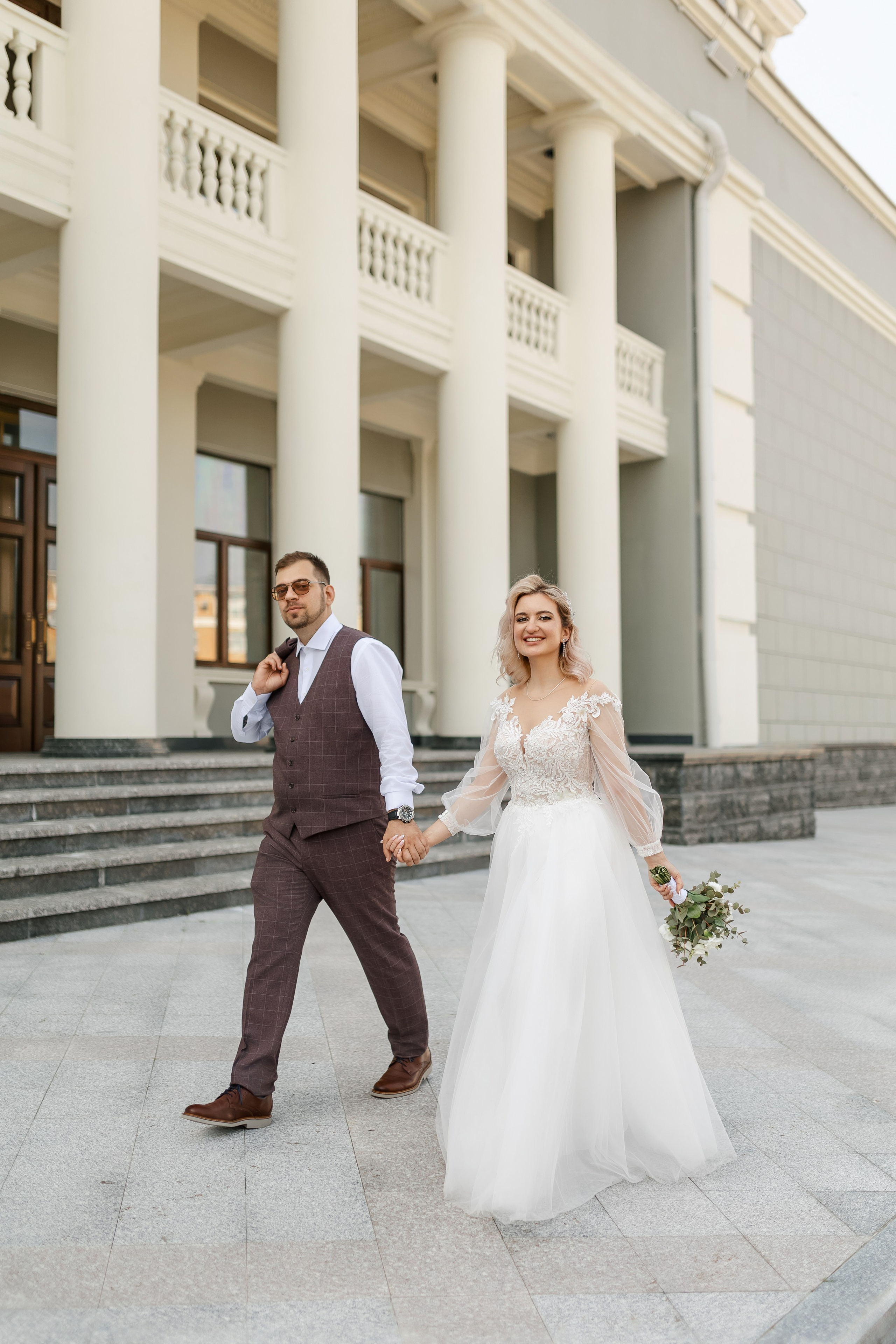 Максим и Юля. Дом офицеров. Свадебный фотограф в Хабаровске