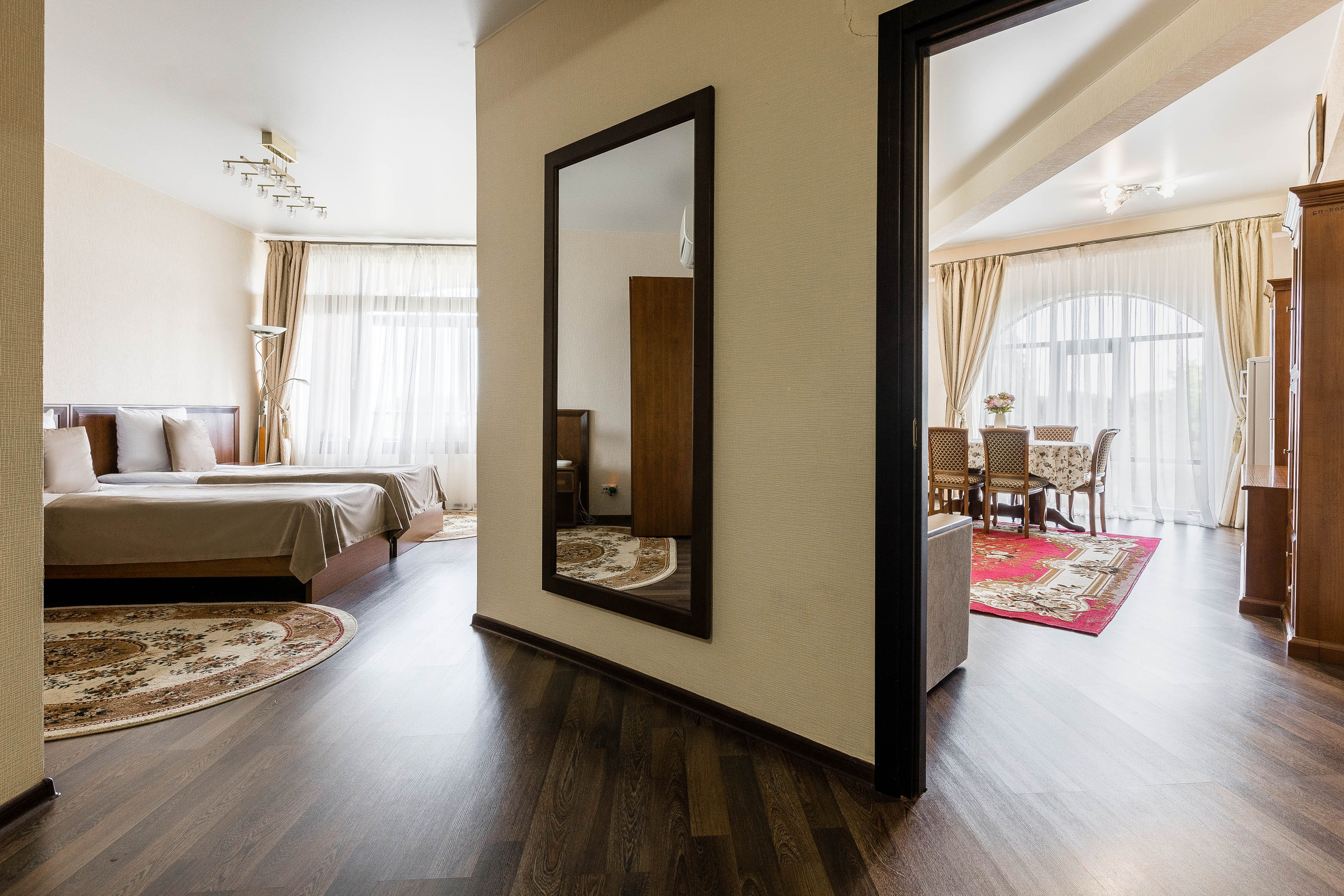 ДОМ МОСКВЫ. Семейный фотограф на крещение и венчание