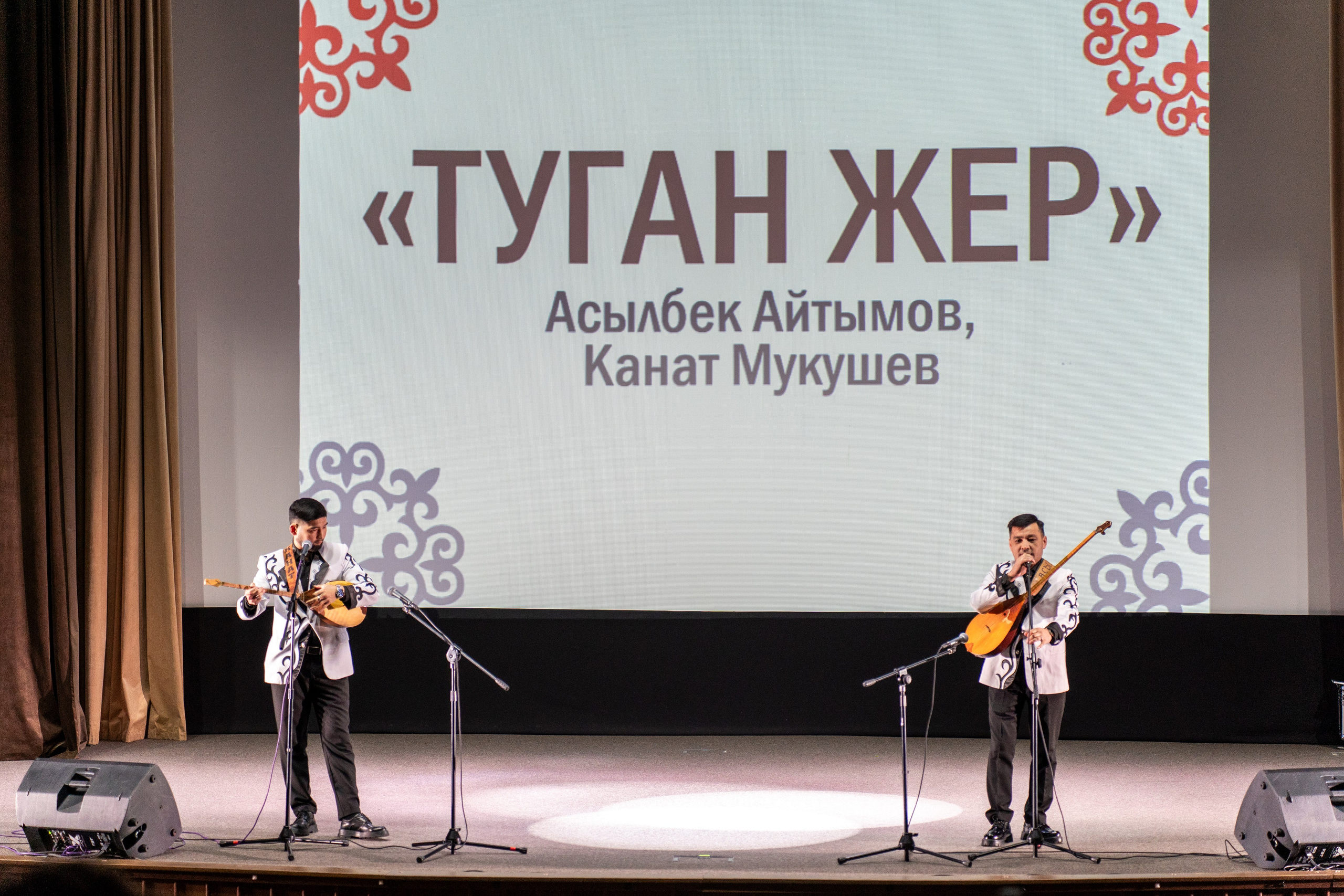 Благотворительные концерты. Свадебный и семейный фотограф в Омске — Динара Чолпонбаева