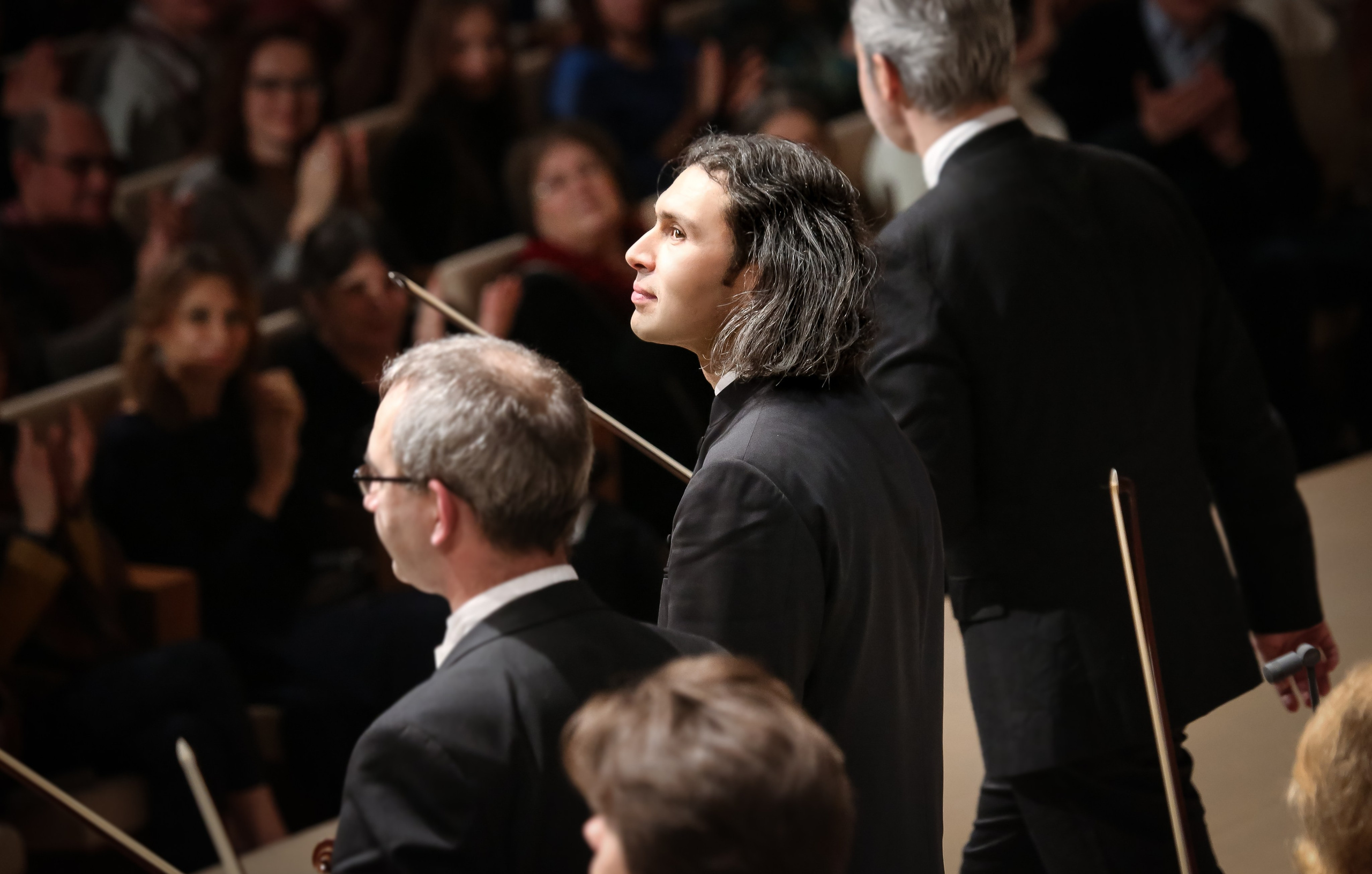 Буря и протест — Владимир Юровский сыграл Гайдна и Шостаковича в новом зале Зарядье. Дарья Письменюк / Darya Leitstern — фотограф, музыкант, журналист, путешественник