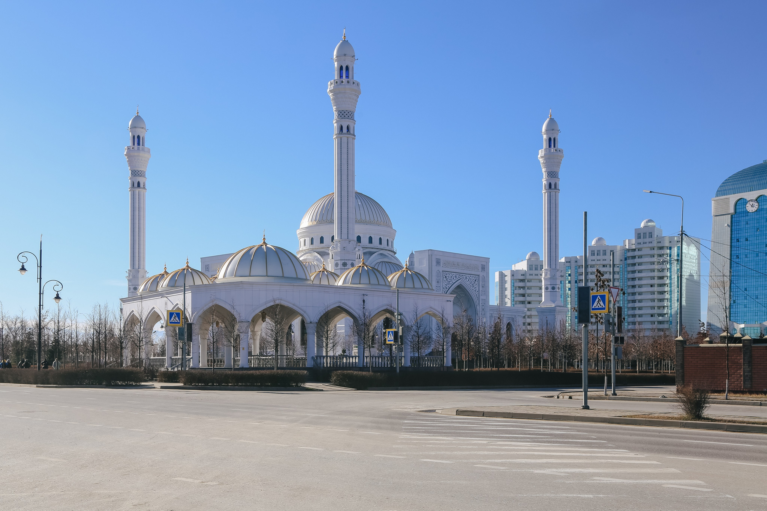 Кавказ: парадоксальная Чечня. Дарья Письменюк / Darya Leitstern — фотограф, музыкант, журналист, путешественник