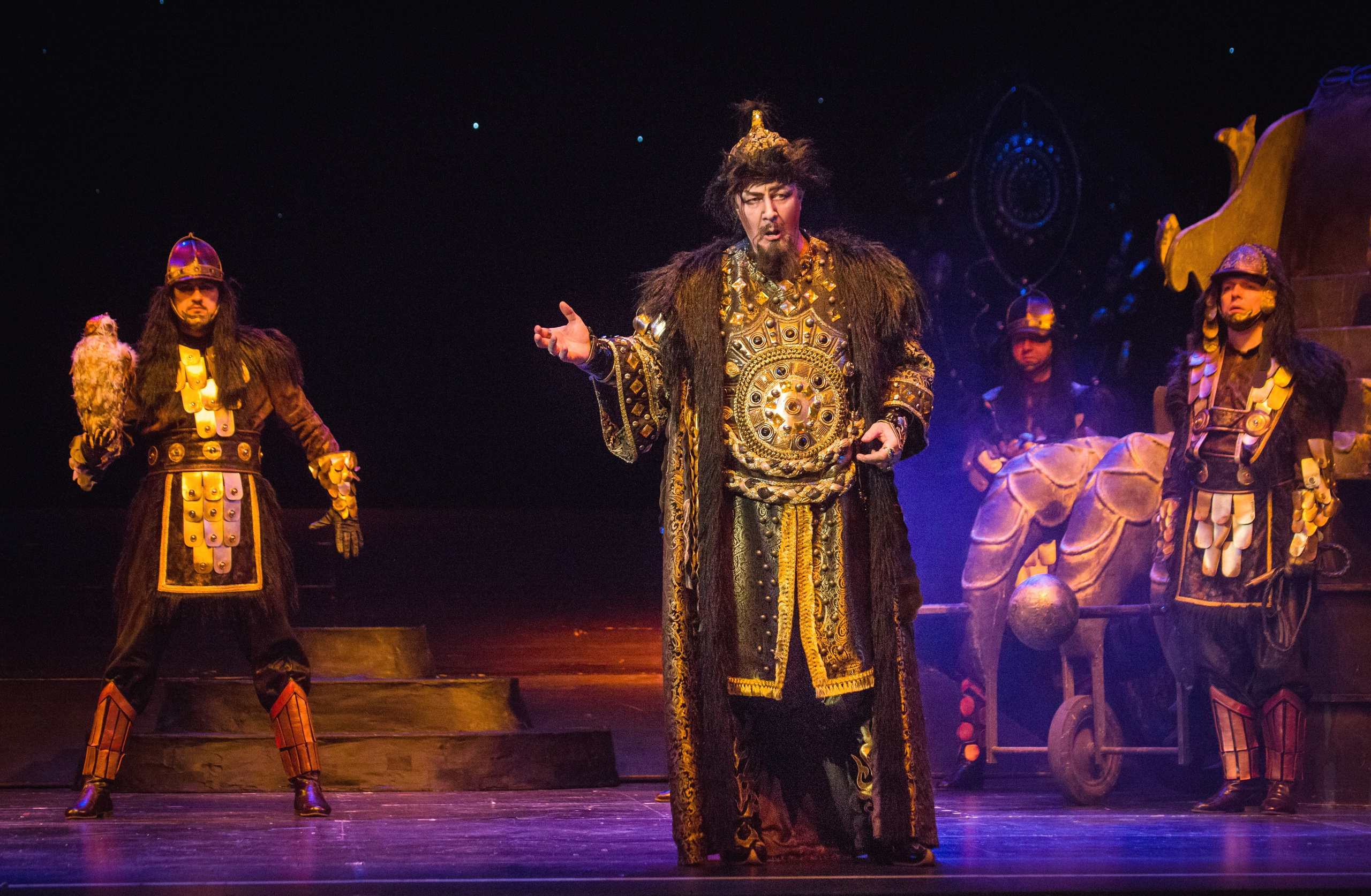 «Князь Игорь» в Новой опере. Дарья Письменюк / Darya Leitstern — фотограф, музыкант, журналист, путешественник