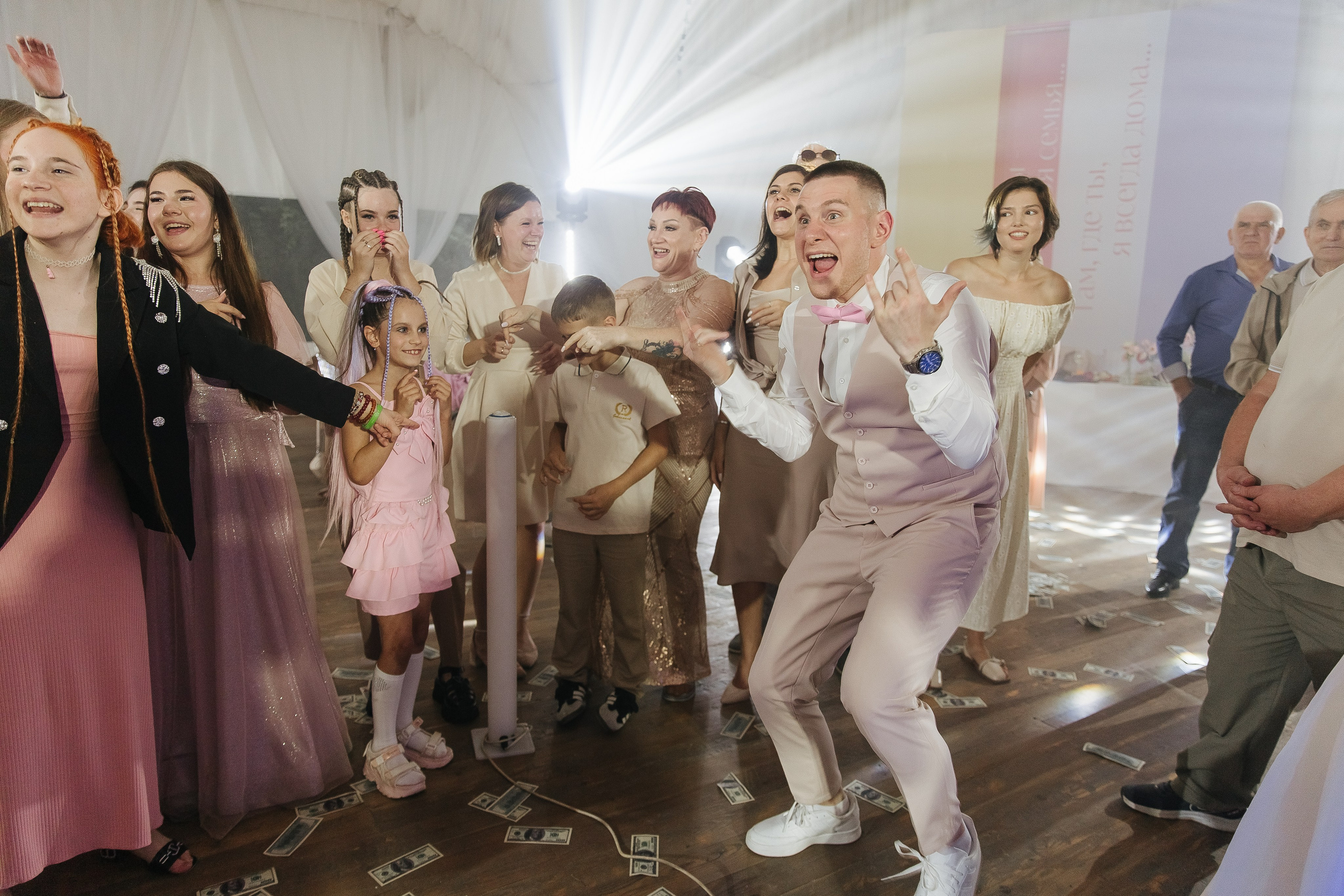 Прогулка Банкет. Фотограф в Красноярске Любовь Малеева