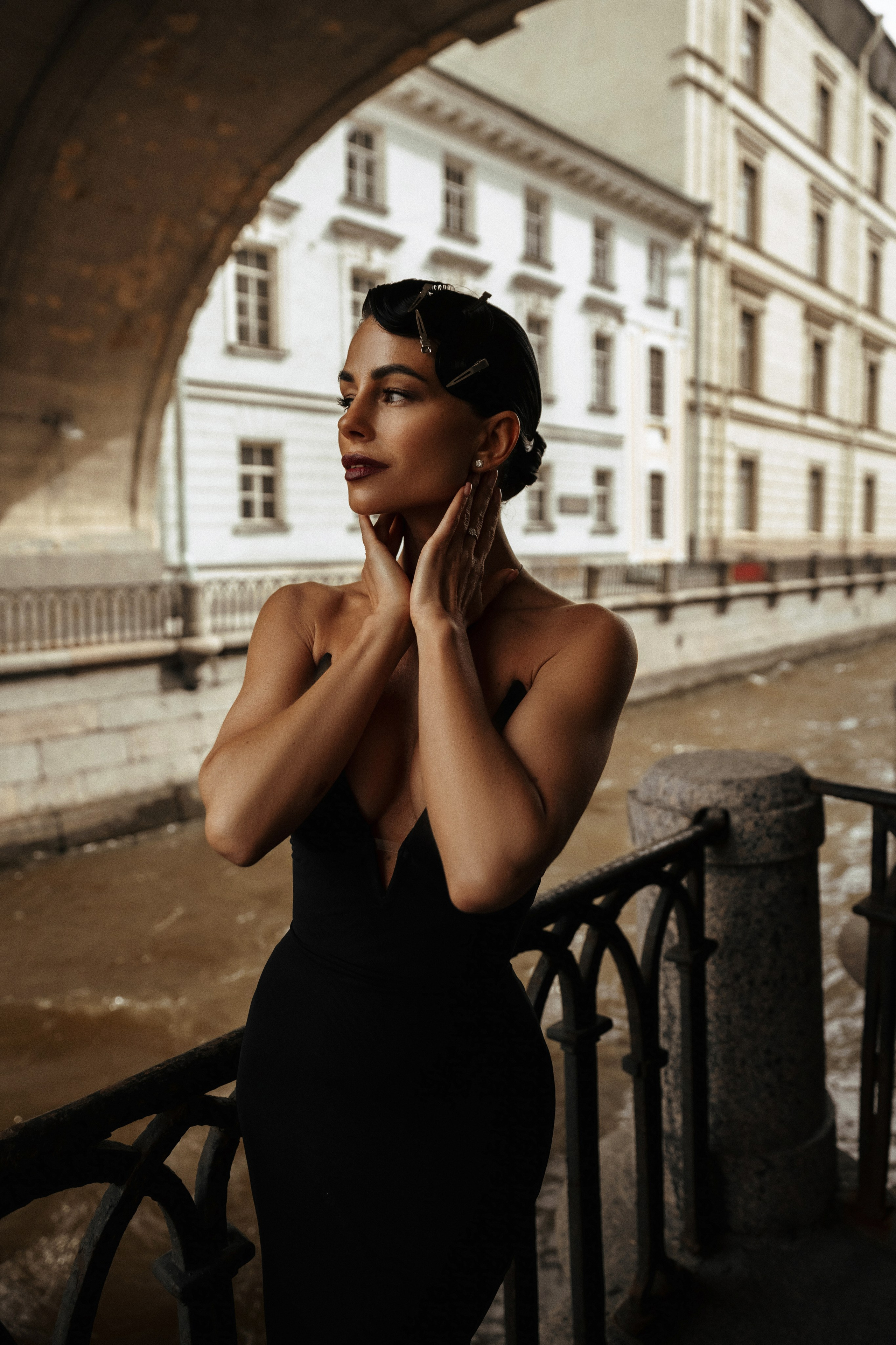 Alexandra | Winter Canal. NatalieDmi — фотосессия беременности, семейный фотограф, портрет