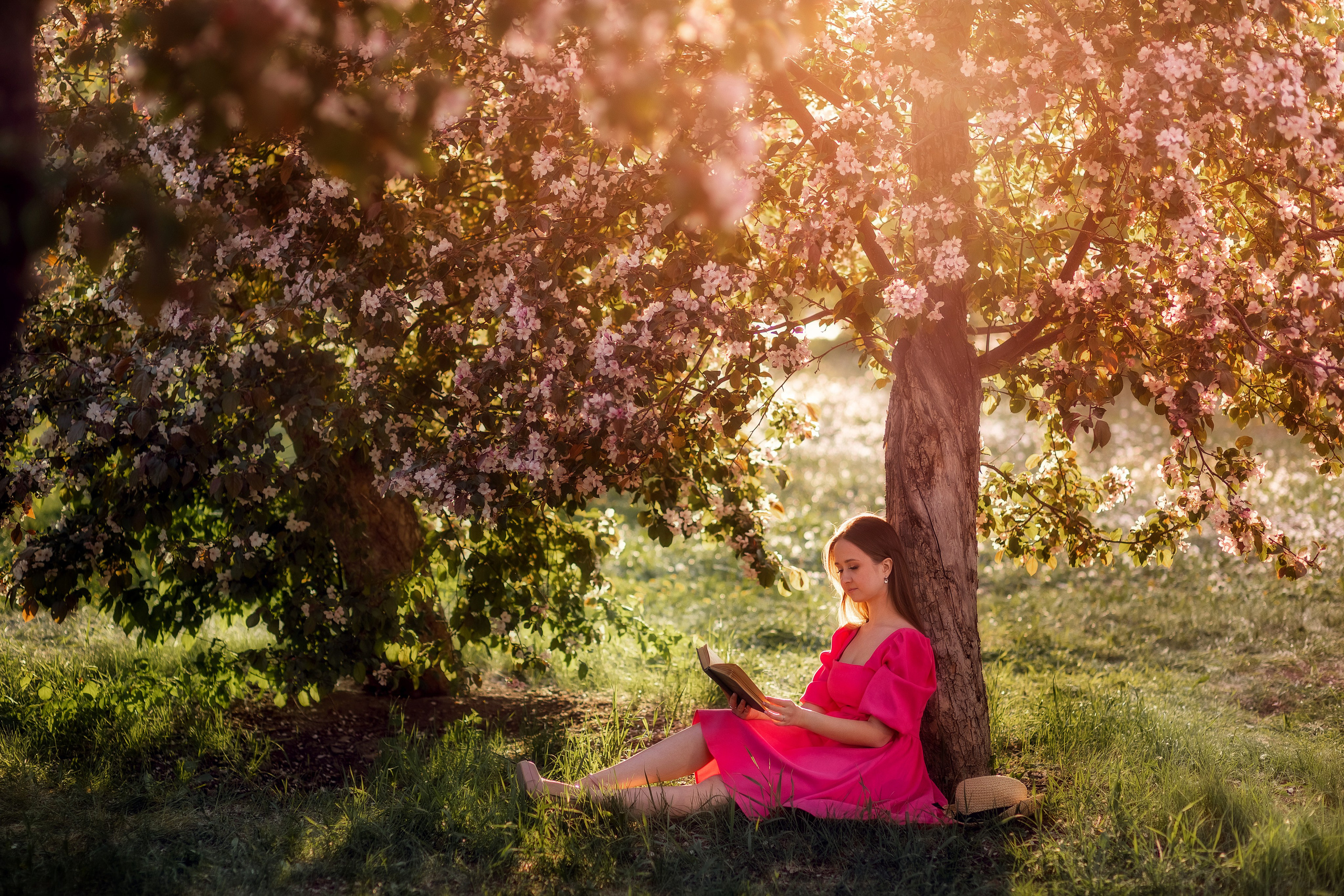 Алёна. Фотосессия в яблонях. Семейный и детский фотограф в Екатеринбурге Оксана Пипкина